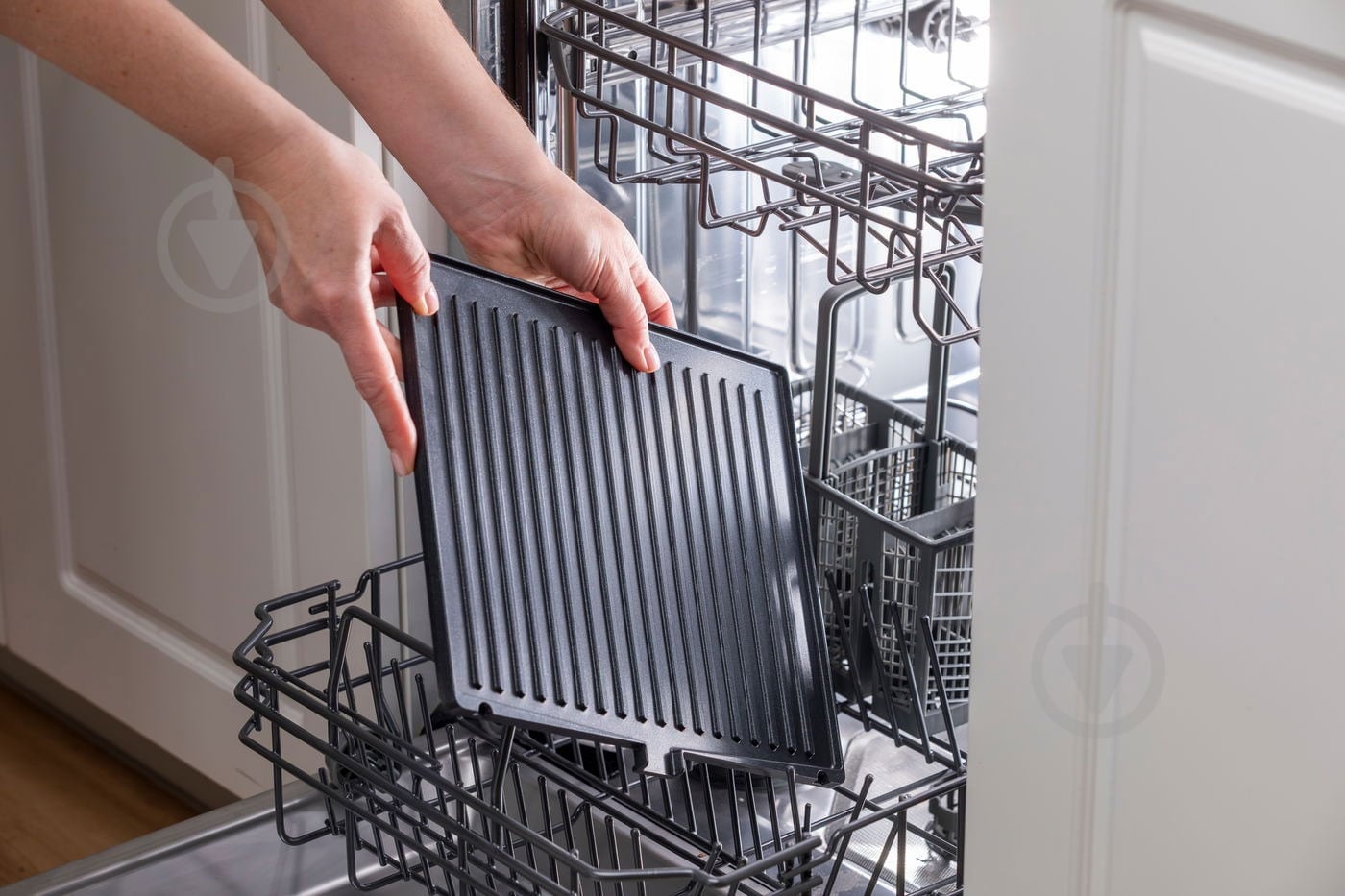 Гриль контактный Gorenje GCG2000SD - фото 8