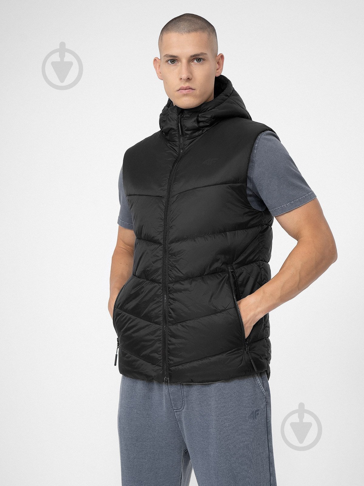 Жилет 4F 4FSS23TDJAM083-20S р.L черный - фото 2 Жилет 4F 4FSS23TDJAM083-20S р.L черный - фото 2