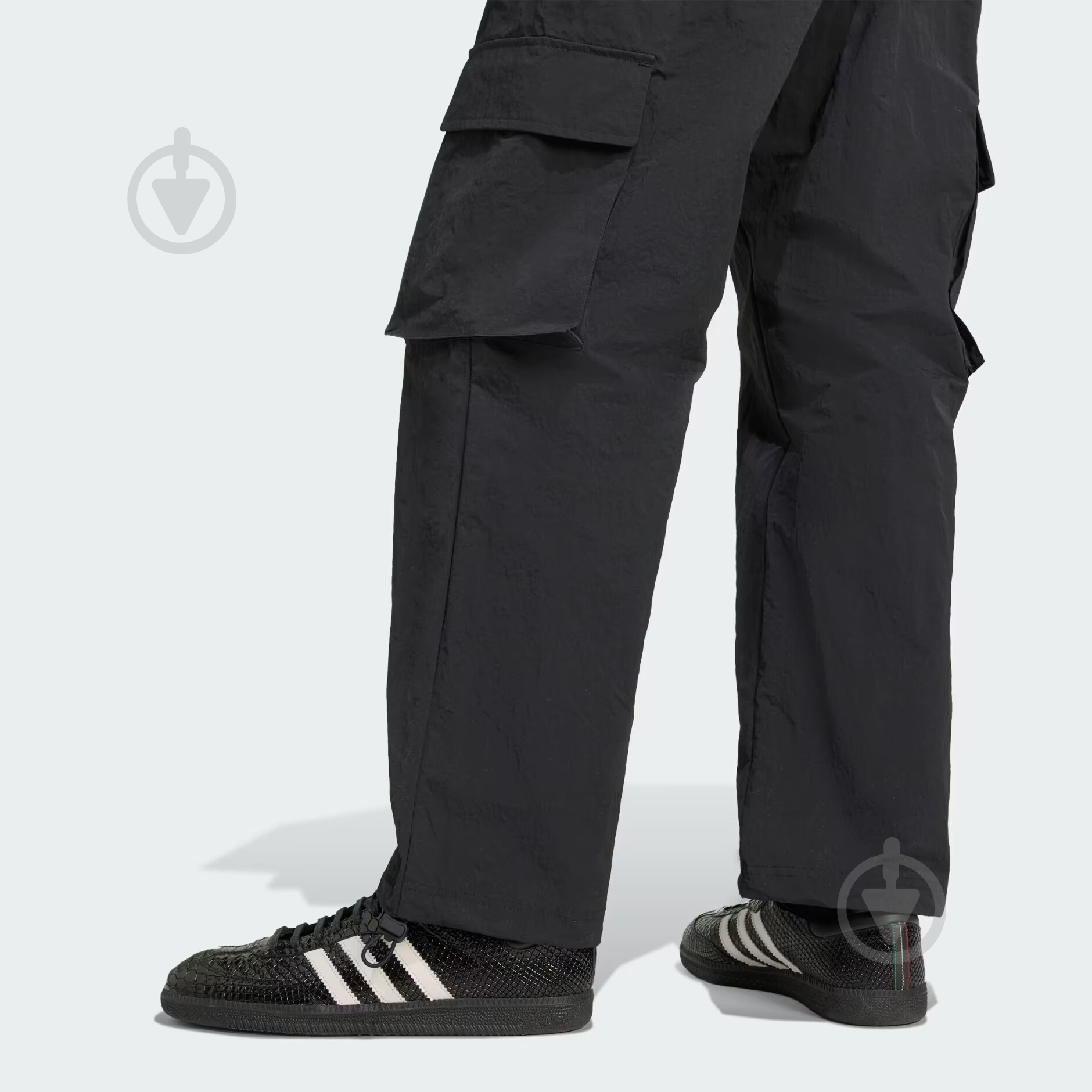 Брюки Adidas FRONT ST CARGO JV9892 р. M черный - фото 3