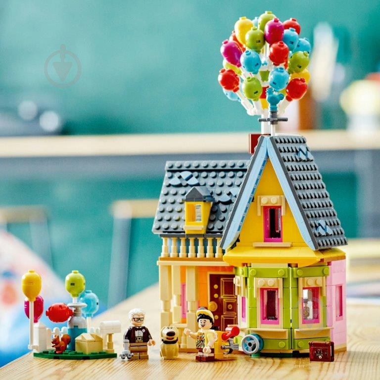 Конструктор LEGO Disney Классика 43217 - фото 6 Конструктор LEGO Disney Классика 43217 - фото 6