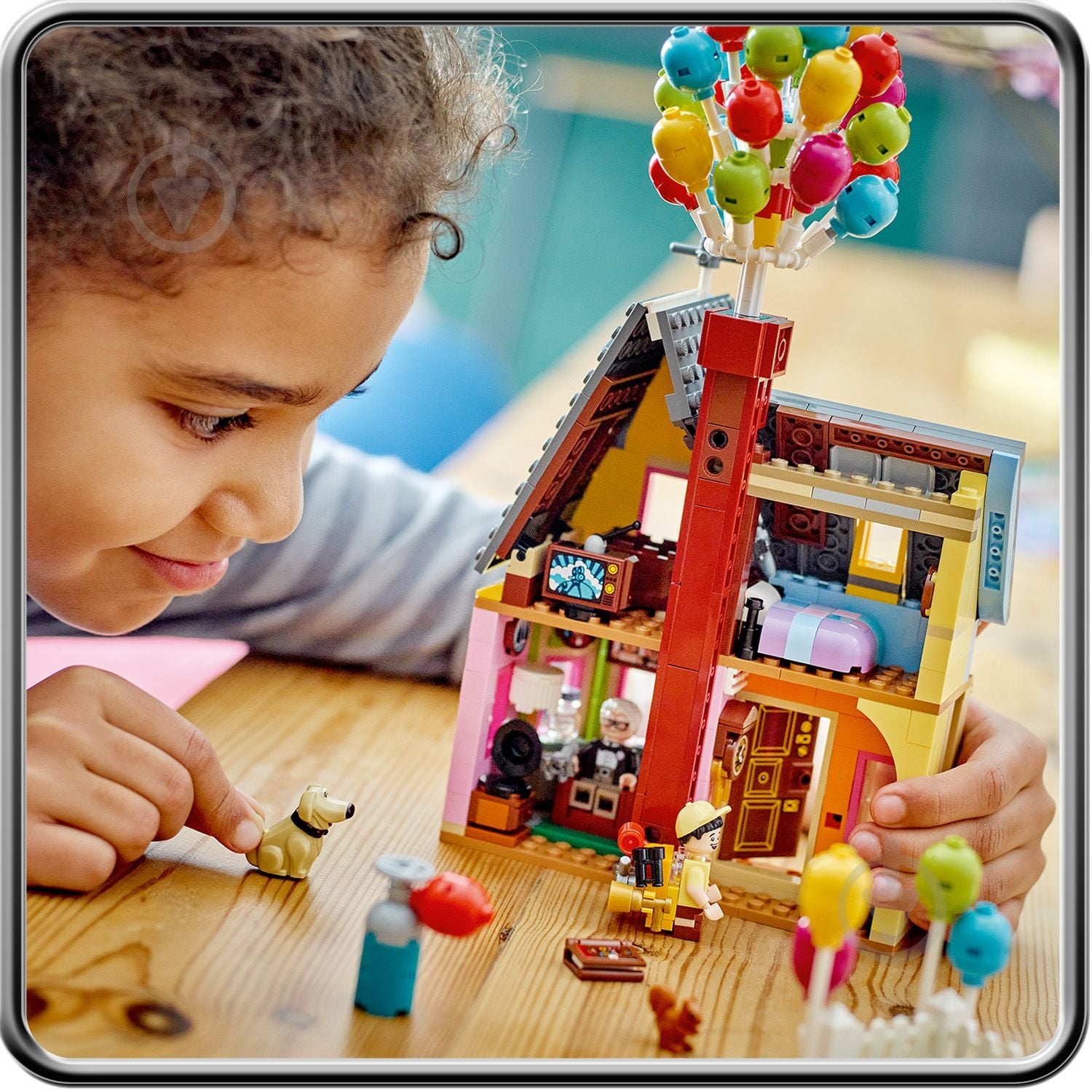Конструктор LEGO Disney Классика 43217 - фото 7 Конструктор LEGO Disney Классика 43217 - фото 7