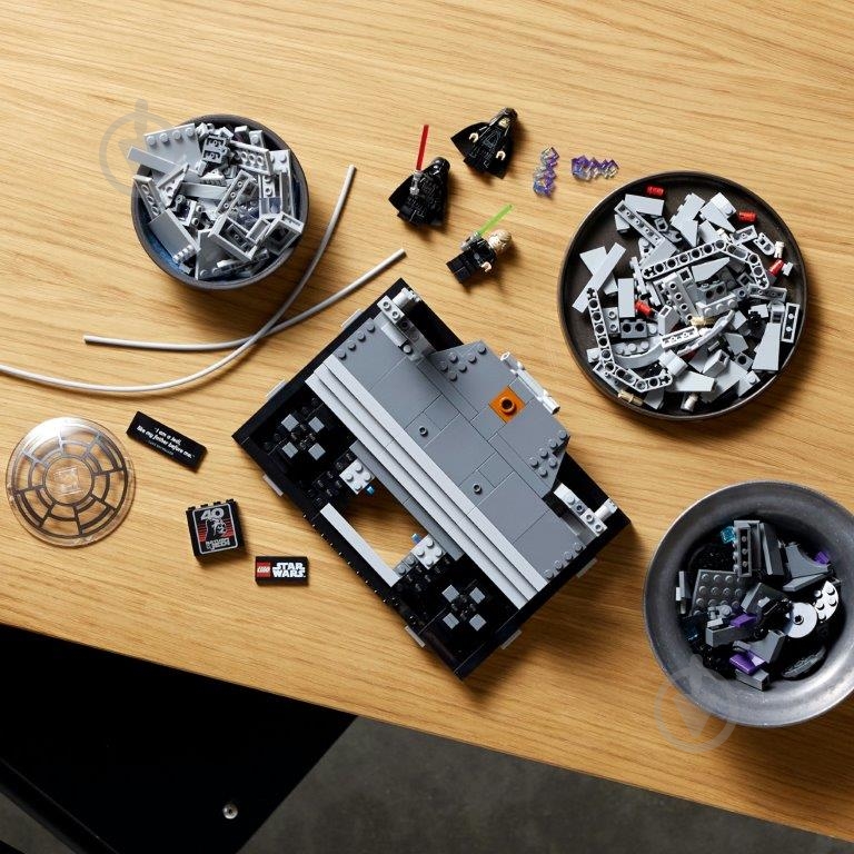 Конструктор LEGO Star Wars Діорама «Тронна зала імператора» 75352 - фото 6 Конструктор LEGO Star Wars Діорама «Тронна зала імператора» 75352 - фото 6