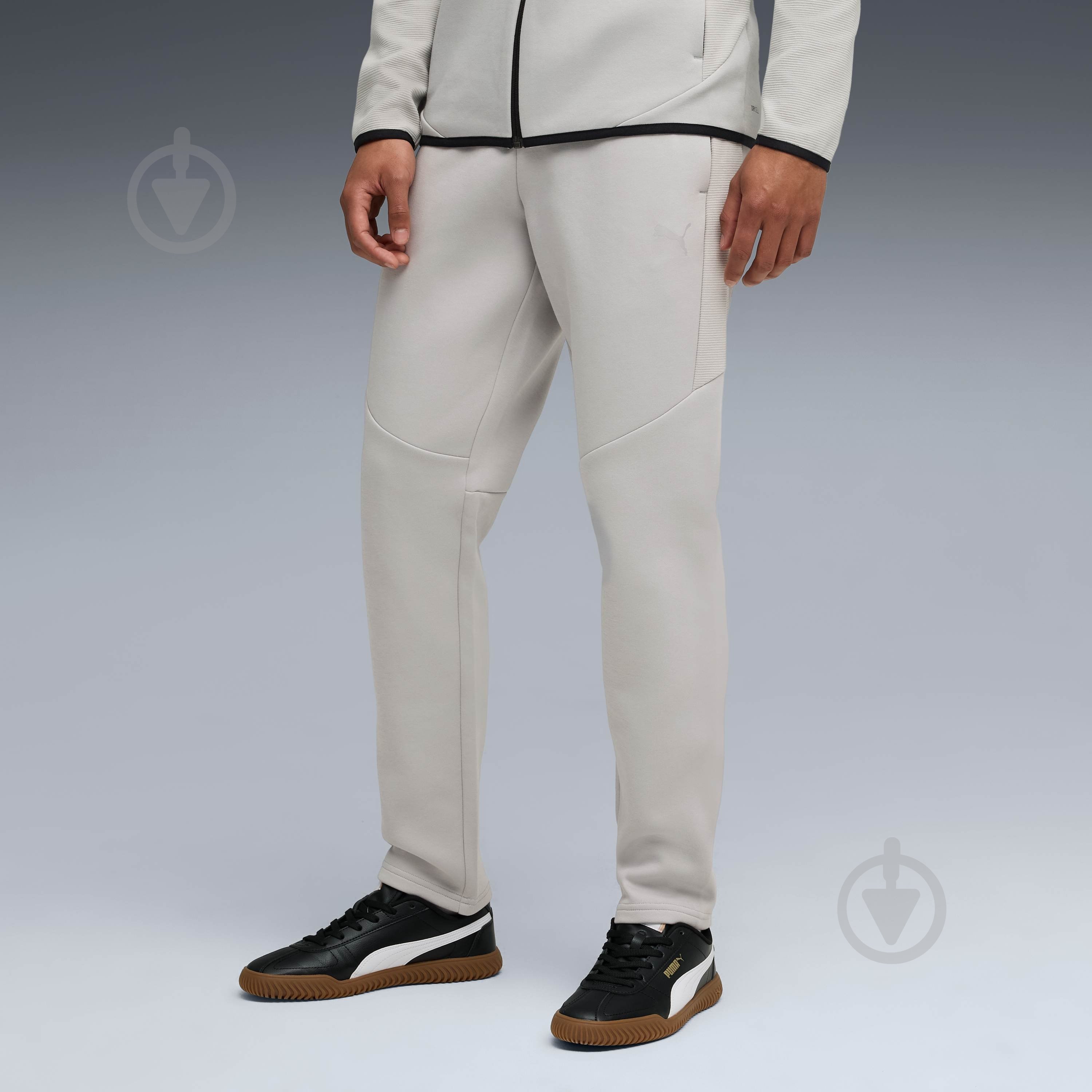 Брюки Puma EVOSTRIPE PANTS DK 68823463 р. XL серый - фото 1 Брюки Puma EVOSTRIPE PANTS DK 68823463 р. XL серый - фото 1