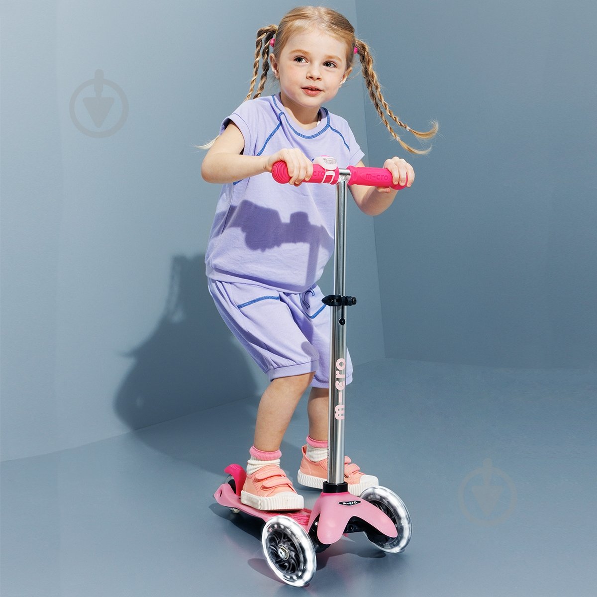 Самокат Micro серии Mini Deluxe Glow LED розовый MMD217 - фото 10