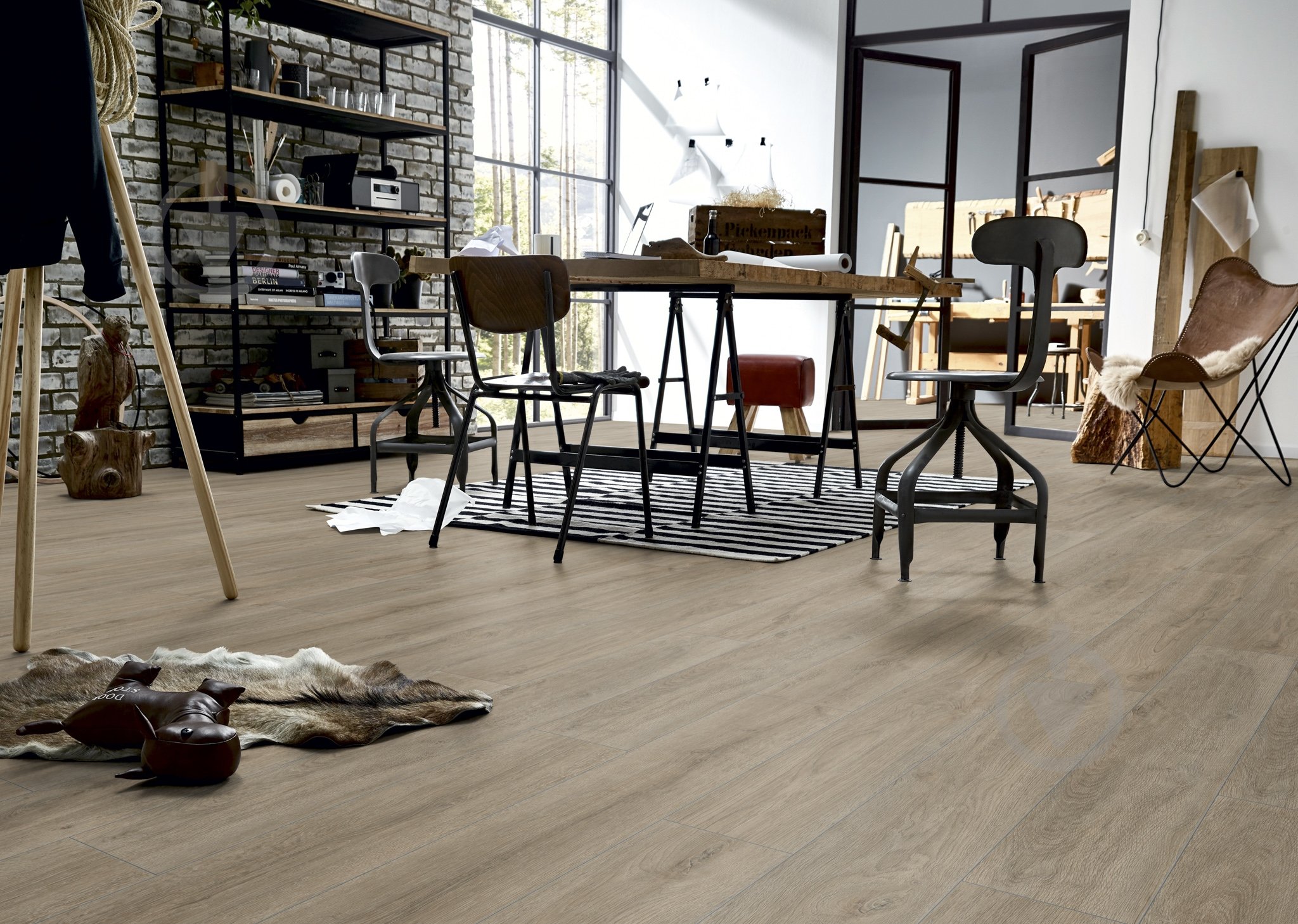 Ламінат Kronotex Advanced V4 дуб гранд титан 32/АС4/8 мм (D6401WG) - фото 4 Ламінат Kronotex Advanced V4 дуб гранд титан 32/АС4/8 мм (D6401WG) - фото 4