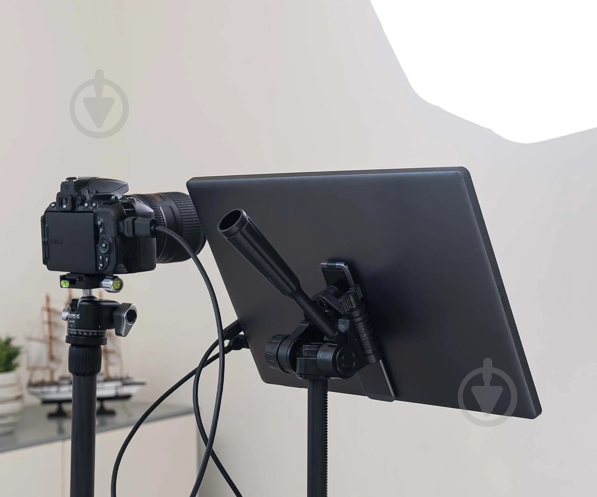 Монитор MSI PRO MP161-E2U 15,6" (9S6-3PB70H-045) - фото 15 Монитор MSI PRO MP161-E2U 15,6" (9S6-3PB70H-045) - фото 15