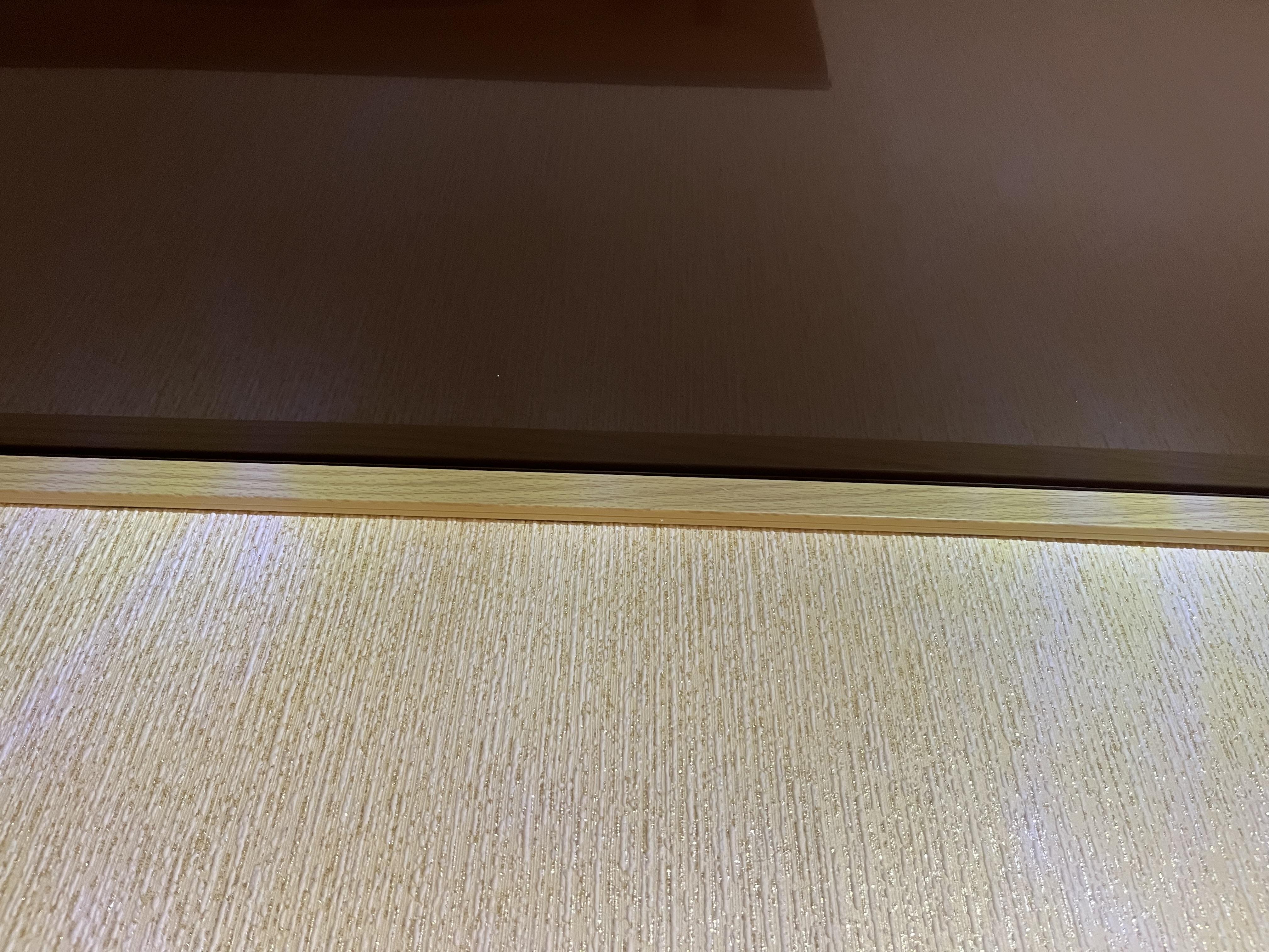 Канал кабельный ОМиС 10х20х2000 мм в реальных условиях использования от пользователя Роман.