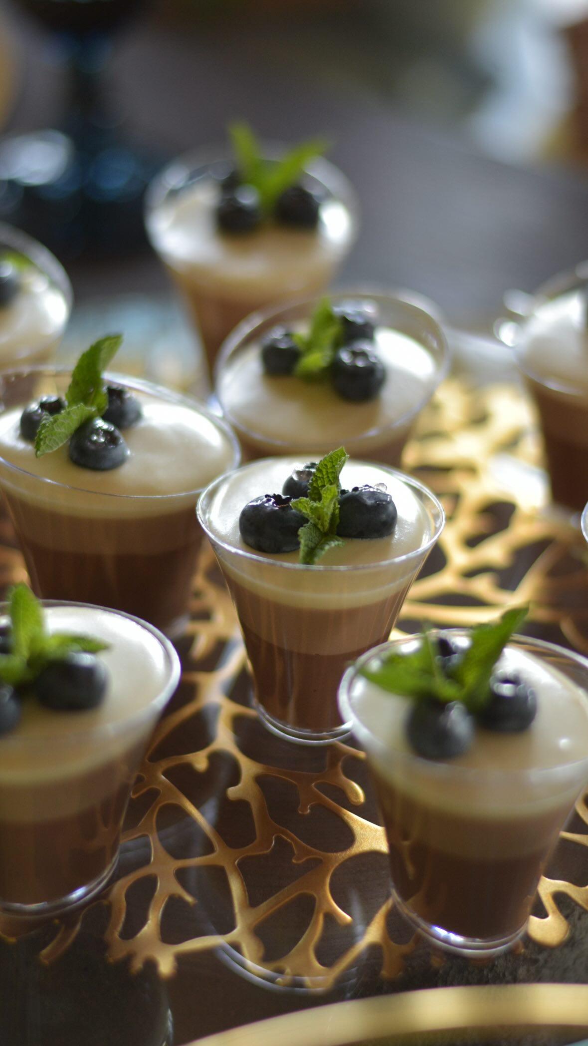 Фото: Підставка скляна на ніжках із золотим металевим декором Корали із ручками 35 см Золотистий (S-716), надіслане покупцем Галина Підставка скляна на ніжках із золотим металевим декором Корали із ручками 35 см Золотистий (S-716) у реальних умовах використання від покупця Галина.