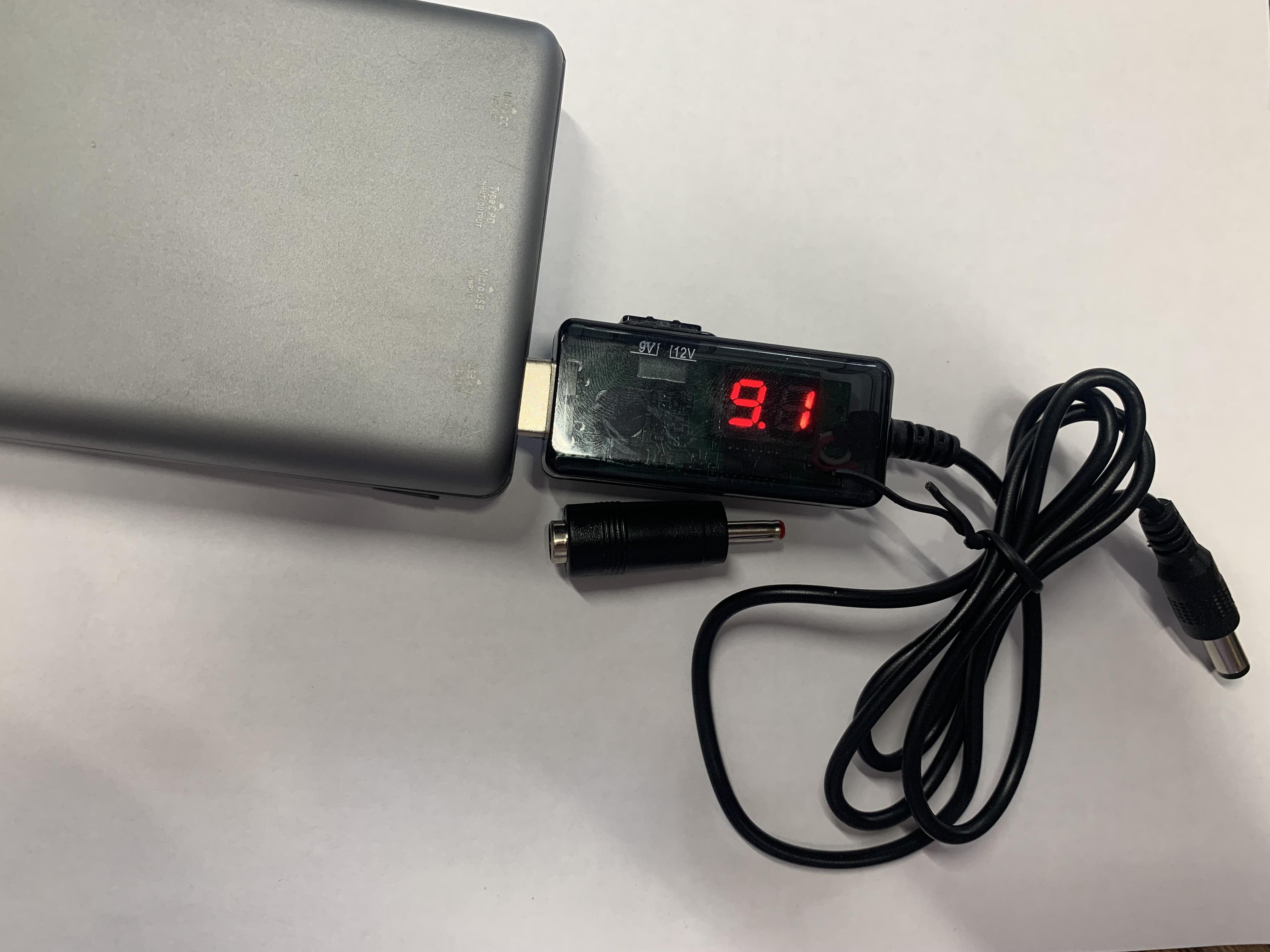 Кабель-преобразователь USB-DC для роутера 9V/12V с переключателем питания от powebank DC 5,5x2,1 мм с переходником (50984) в реальных условиях использования от покупателя Дмитро.