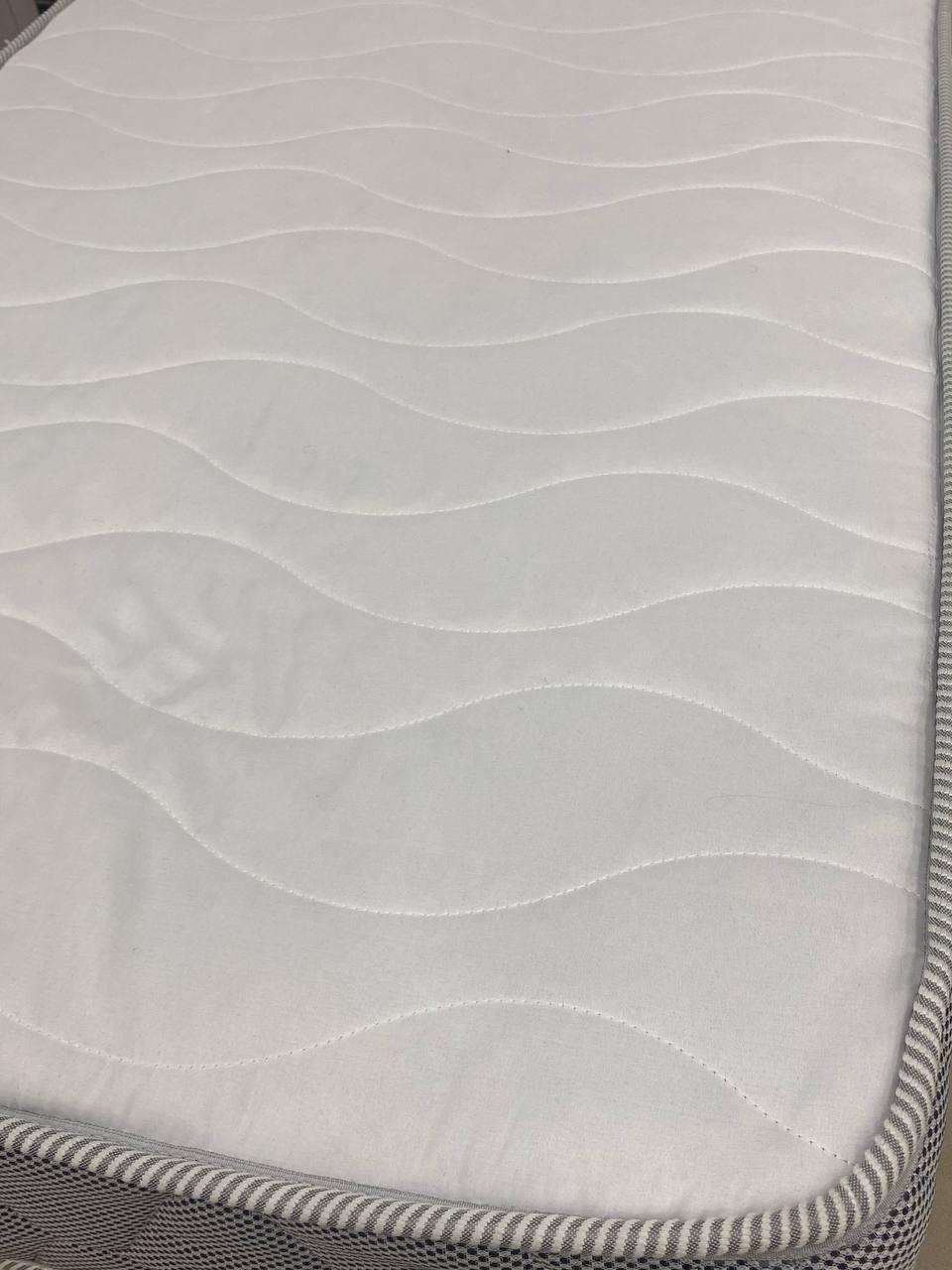 Фото: Матрац ортопедичний PURPLE Base Promo New 160x200 см (215141-160200), надіслане покупцем Андрій Васильович Матрац ортопедичний PURPLE Base Promo New 160x200 см (215141-160200) у реальних умовах використання від покупця Андрій Васильович.