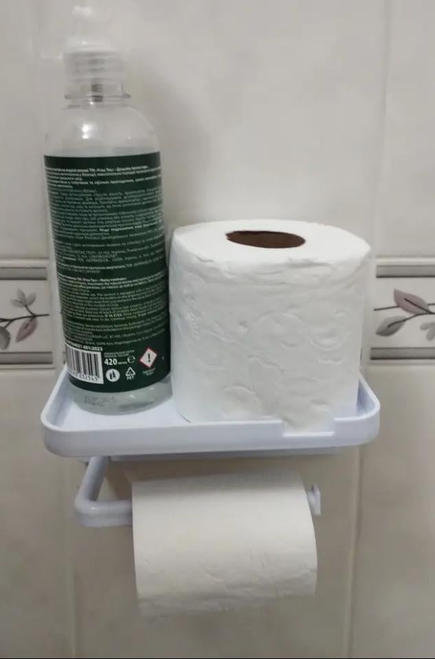 Держатель туалетной бумаги с полкой для смартфона и освежителя воздуха настенный Белый (14327524) в реальных условиях использования от покупателя Білих Артьом.