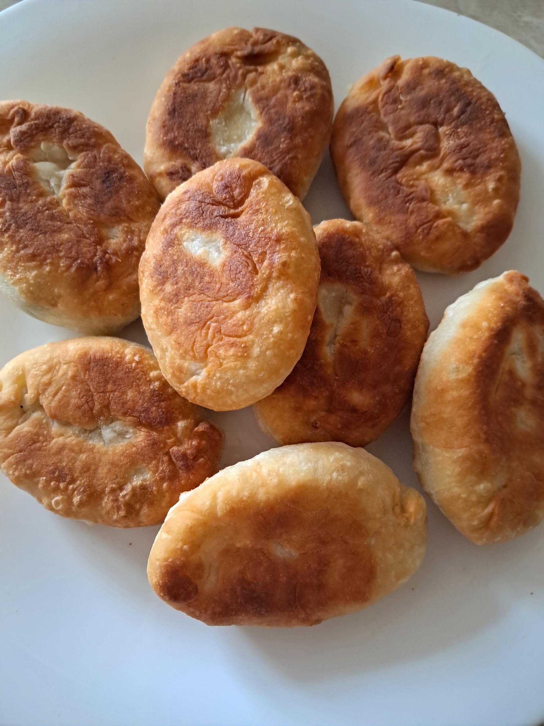 Кухонна машина Tefal BAKE ESSENTIAL QB161H38 у реальних умовах використання від користувача Олександра Воронова.