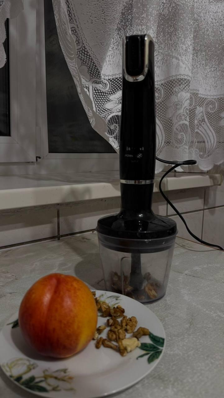 Блендер погружной Tefal Infiny Force 3в1 HB943838 черный в реальных условиях использования от пользователя Надія Кулик.