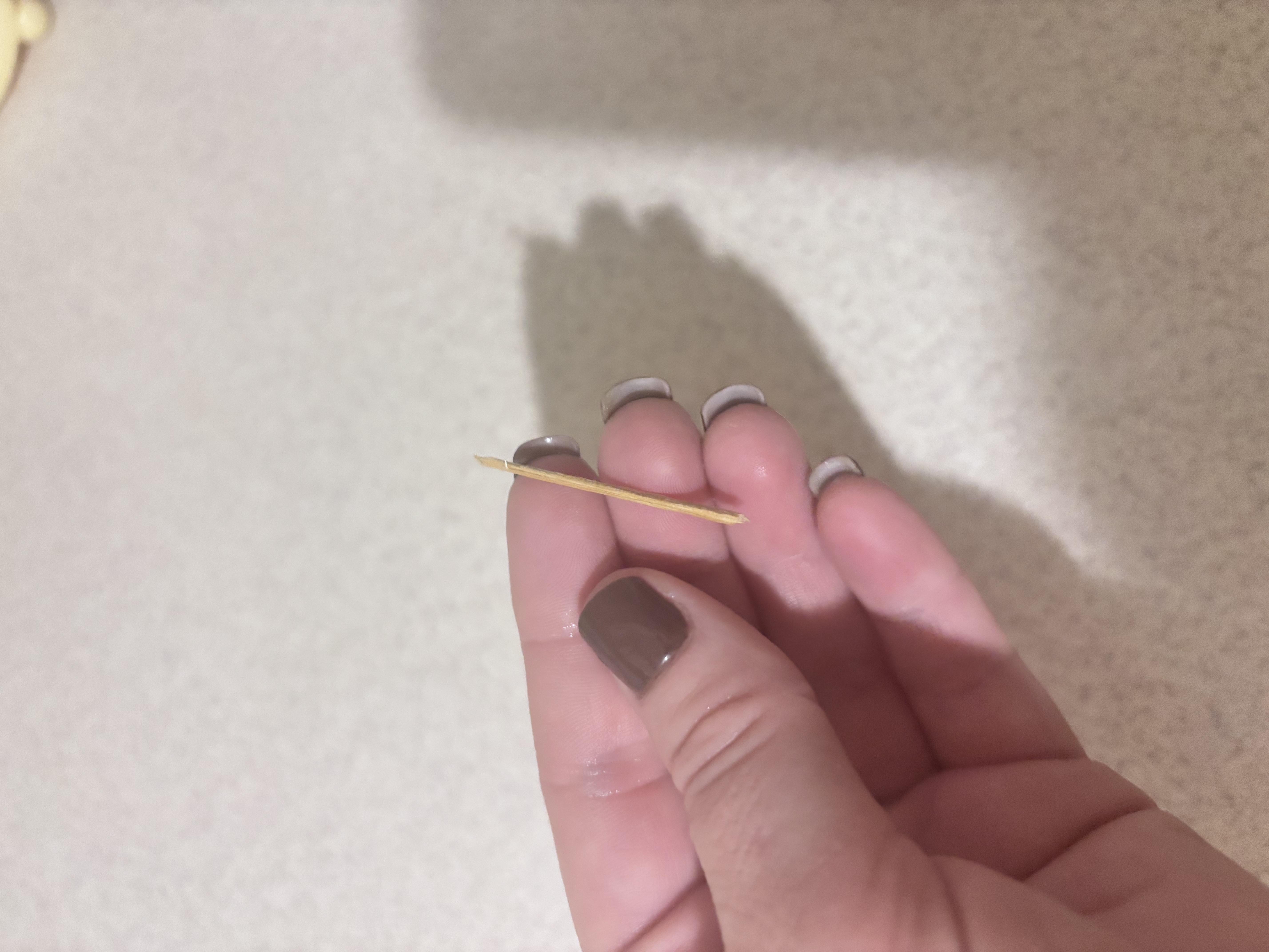 Кресло офисное Bonro 619 Бело-розовый (42400019) в реальных условиях использования от пользователя Оксана.