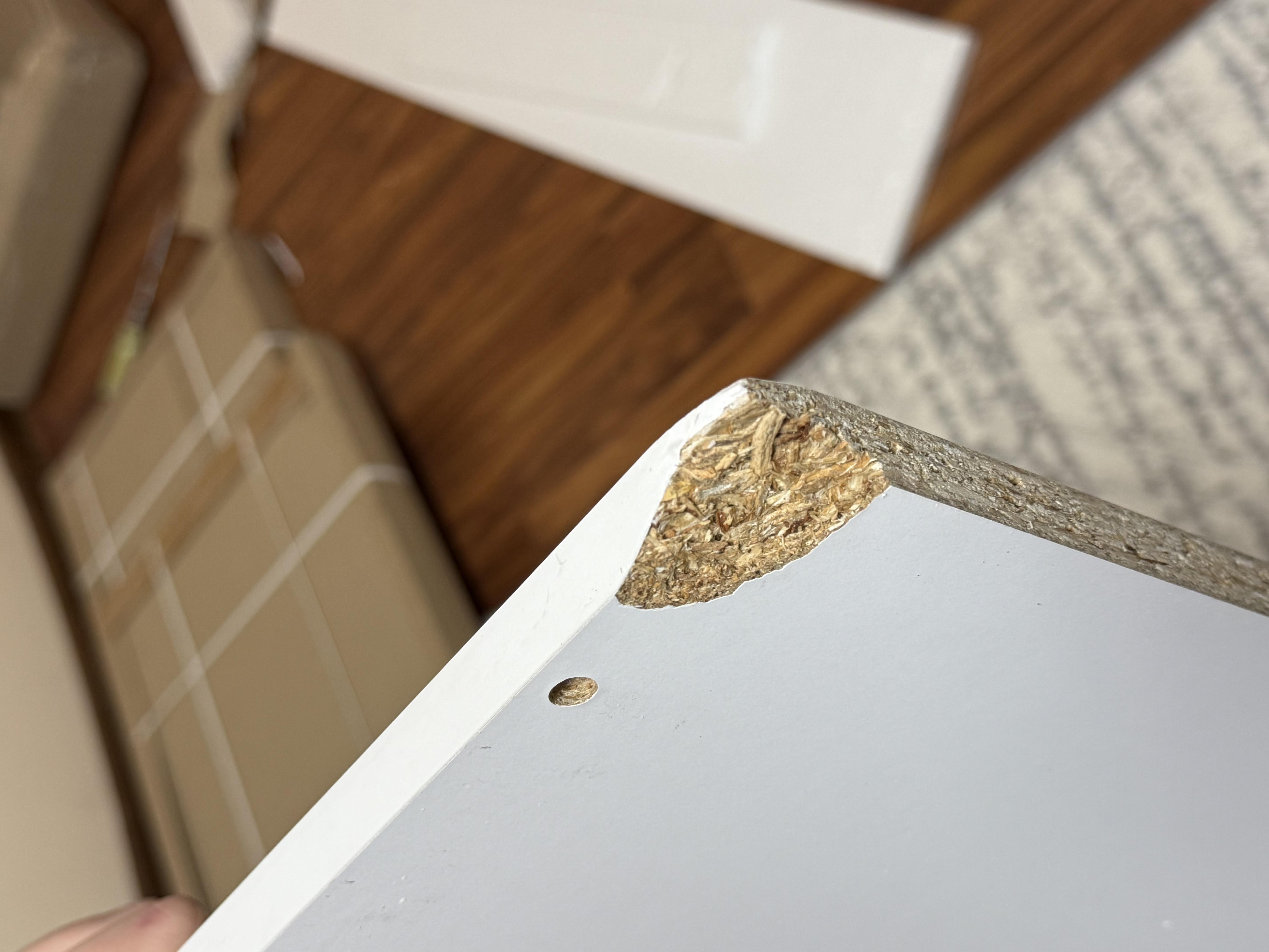 Фото: Шкаф для одежды на 2 двери M-27 со штангой и полками с черными ручками Белый, отправлено покупателем Ніколетта Шкаф для одежды на 2 двери M-27 со штангой и полками с черными ручками Белый в реальных условиях использования от покупателя Ніколетта.