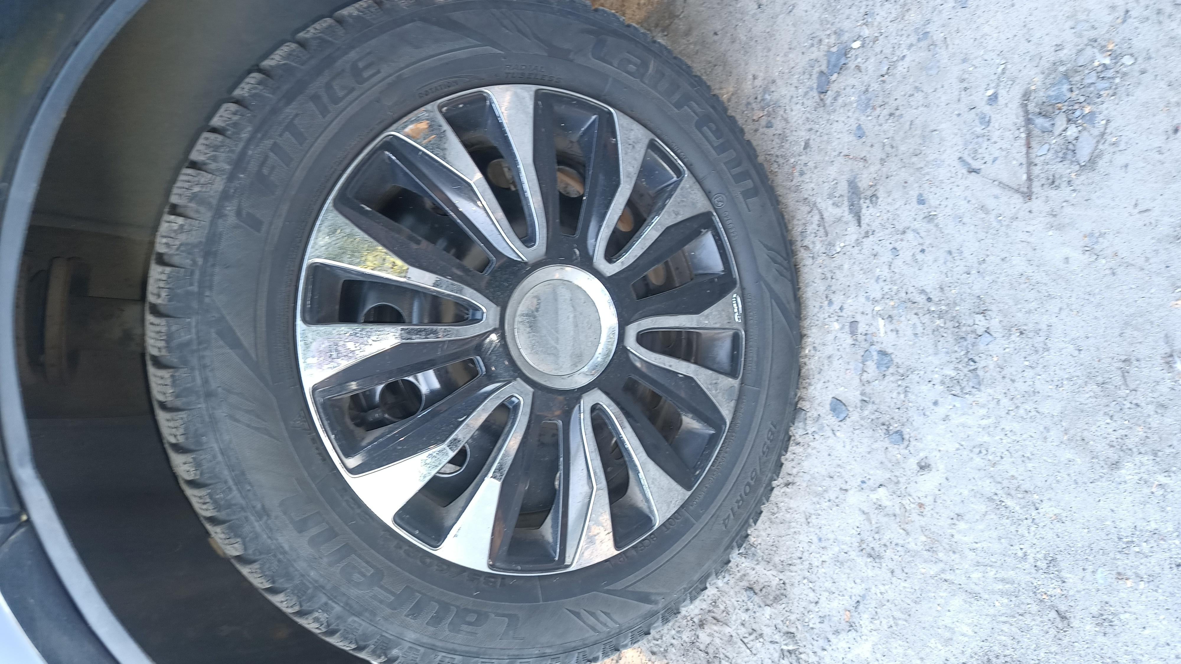 Шина RIKEN Allstar 185/60R14 82 T шипована зима у реальних умовах використання від користувача Виталий.