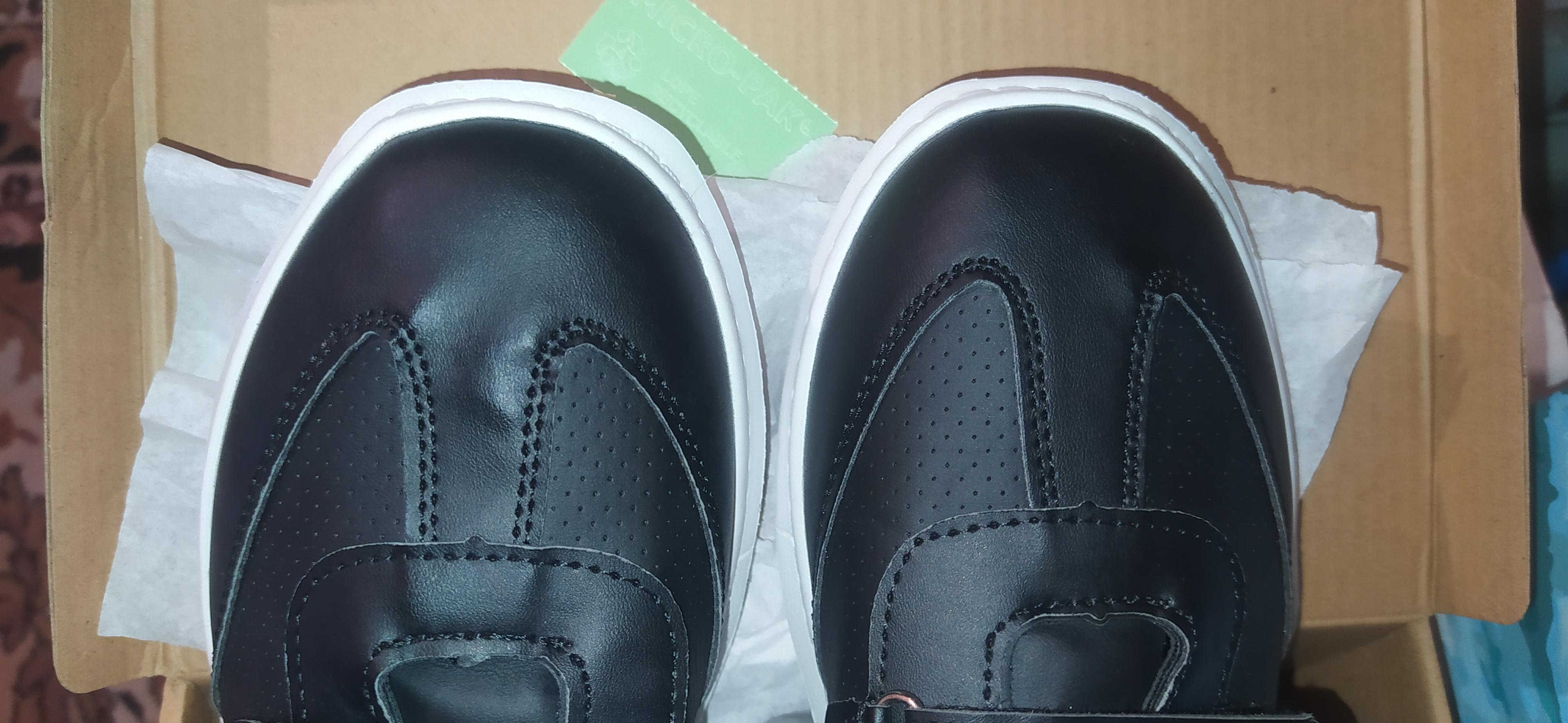 Кроссовки демисезонные USTAR GLO UTSH-K5299/blck/34 р.34 черные в реальных условиях использования от покупателя Тетяна.