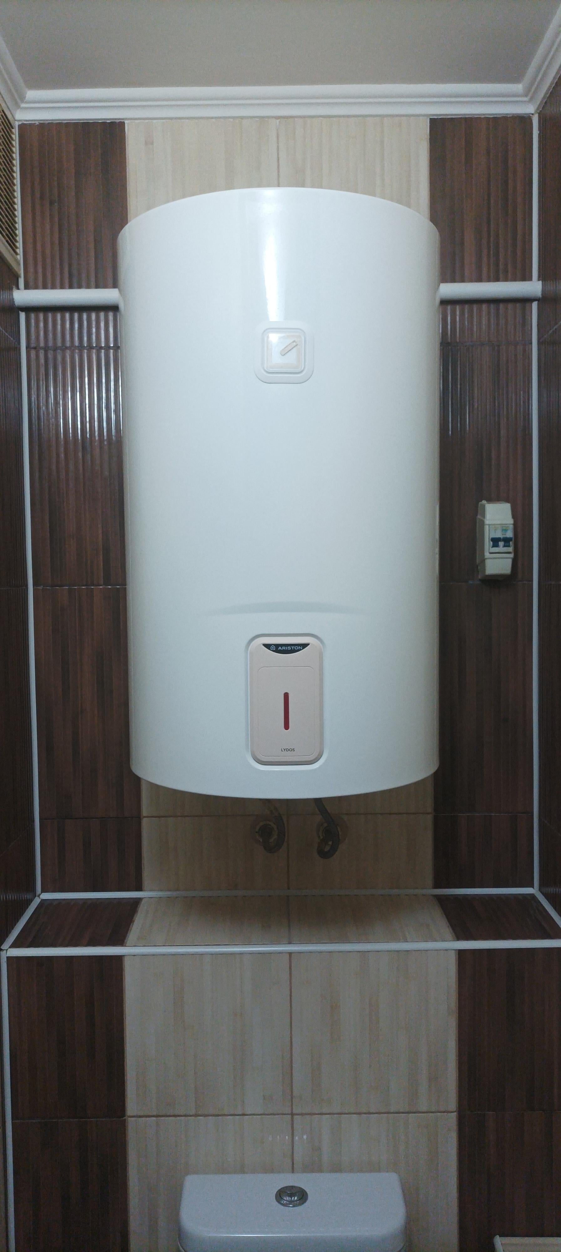 Фото: Бойлер Ariston LYDOS DUNE R 80 V 1,5K PL EU, отправлено покупателем Сергій Бойлер Ariston LYDOS DUNE R 80 V 1,5K PL EU в реальных условиях использования от покупателя Сергій.