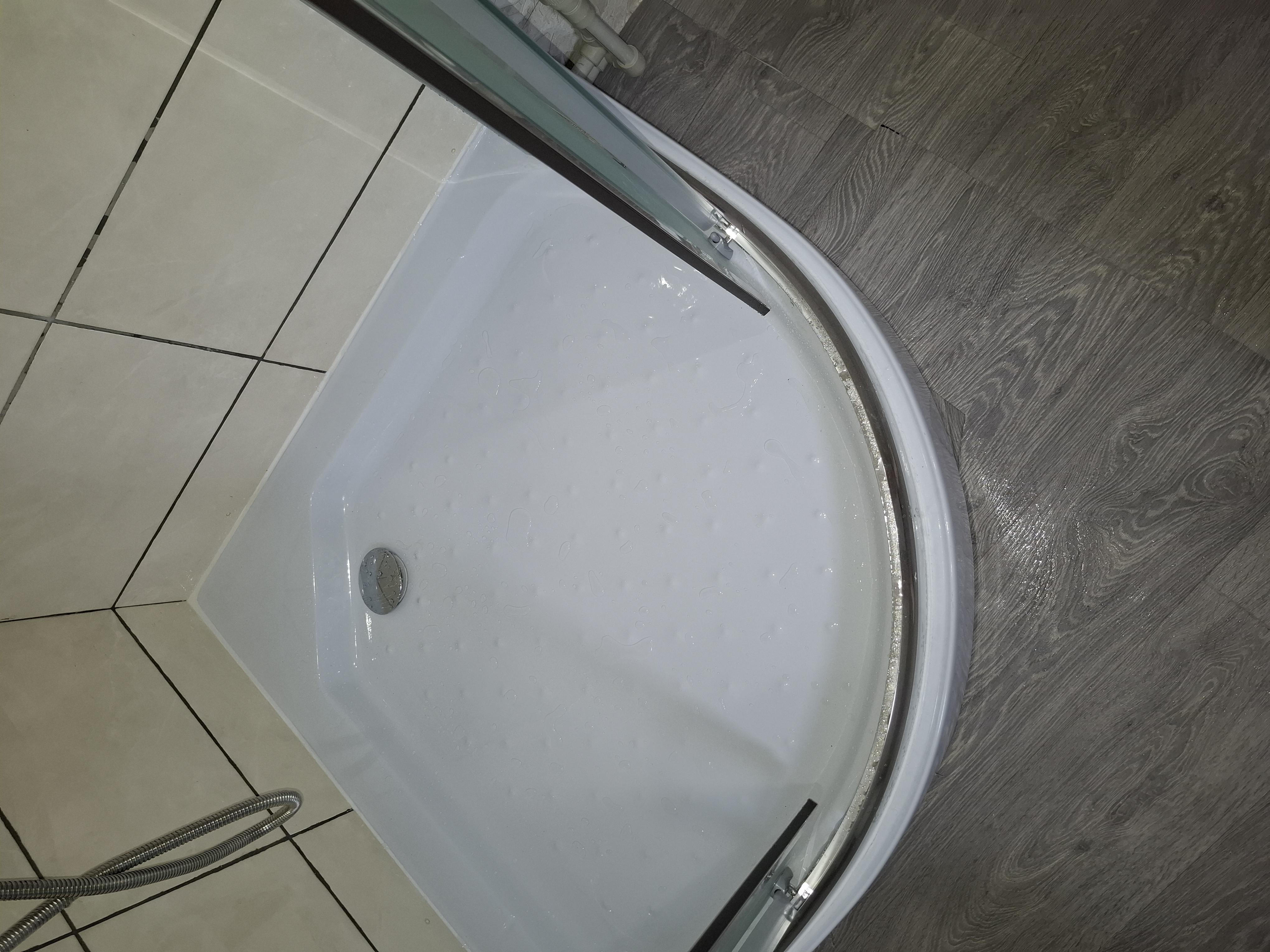 Фото: Душевая кабина KO&PO R-522 поддон 15 см матовое стекло 6 мм раздвижная дверь 90х90х195 см Хром (C15356), отправлено покупателем Таня Душевая кабина KO&PO R-522 поддон 15 см матовое стекло 6 мм раздвижная дверь 90х90х195 см Хром (C15356) в реальных условиях использования от покупателя Таня.