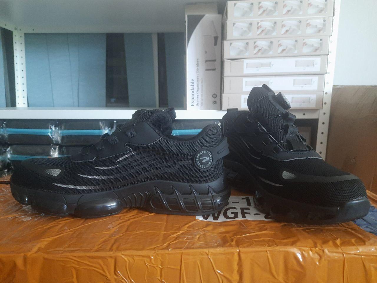 Спецобувь-кроссовки защитные с металлическим носком р. 41 27 см (26025669) в реальных условиях использования от покупателя Сергій Рура.