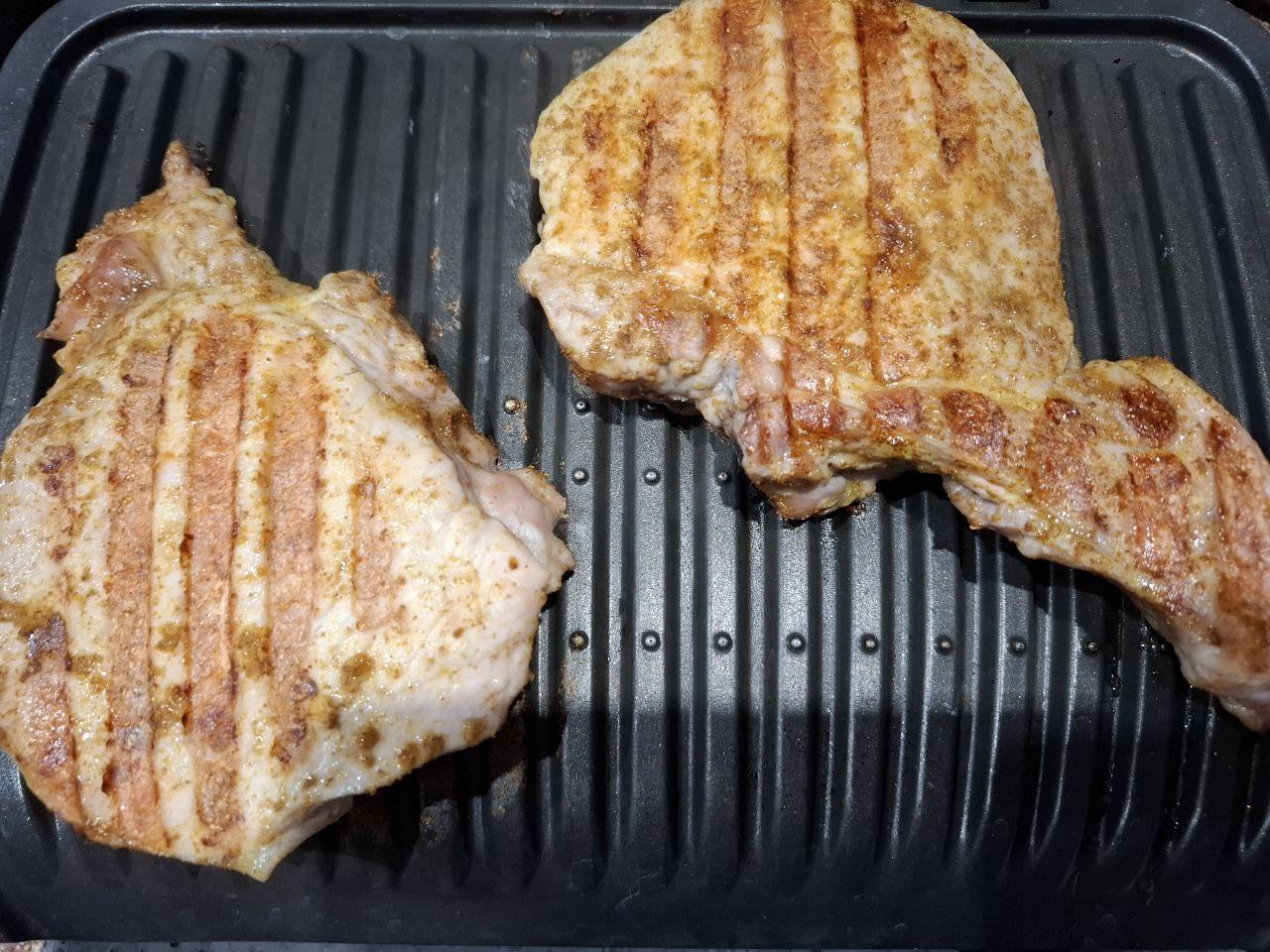 Гриль-барбекю Tefal OptiGrill Elite GC750D30 в реальных условиях использования от пользователя Анна Дяків.