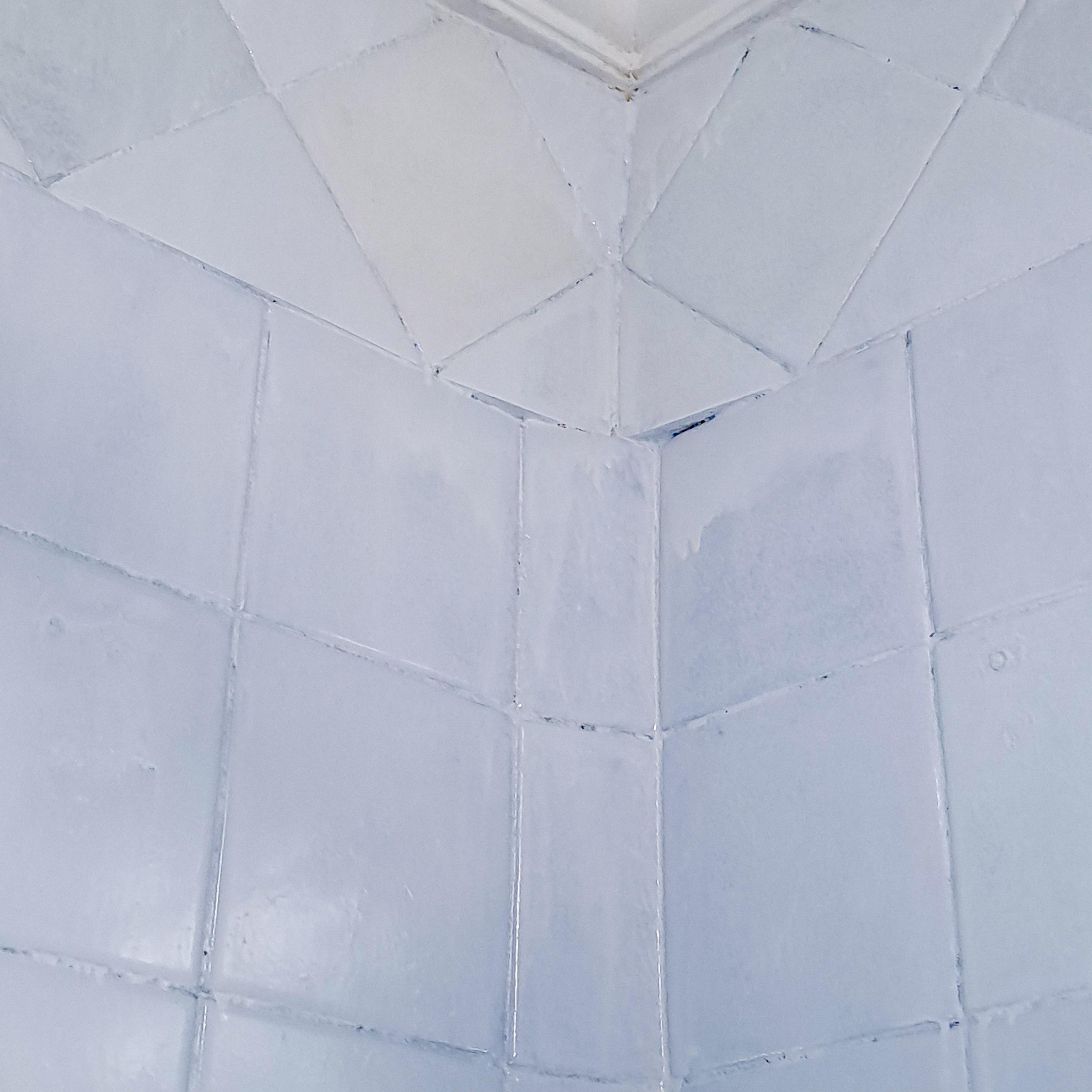 Краска эпоксидная для плитки LAVA 4,5 кг Светло-серый RAL 7040 в реальных условиях использования от покупателя Юлія.