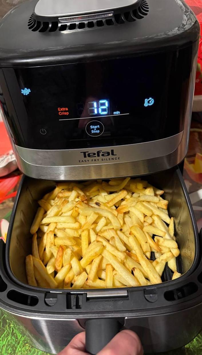 Мультипечь Tefal Easy Fry Silence EY552DE0 в реальных условиях использования от пользователя Озарченко Марія.