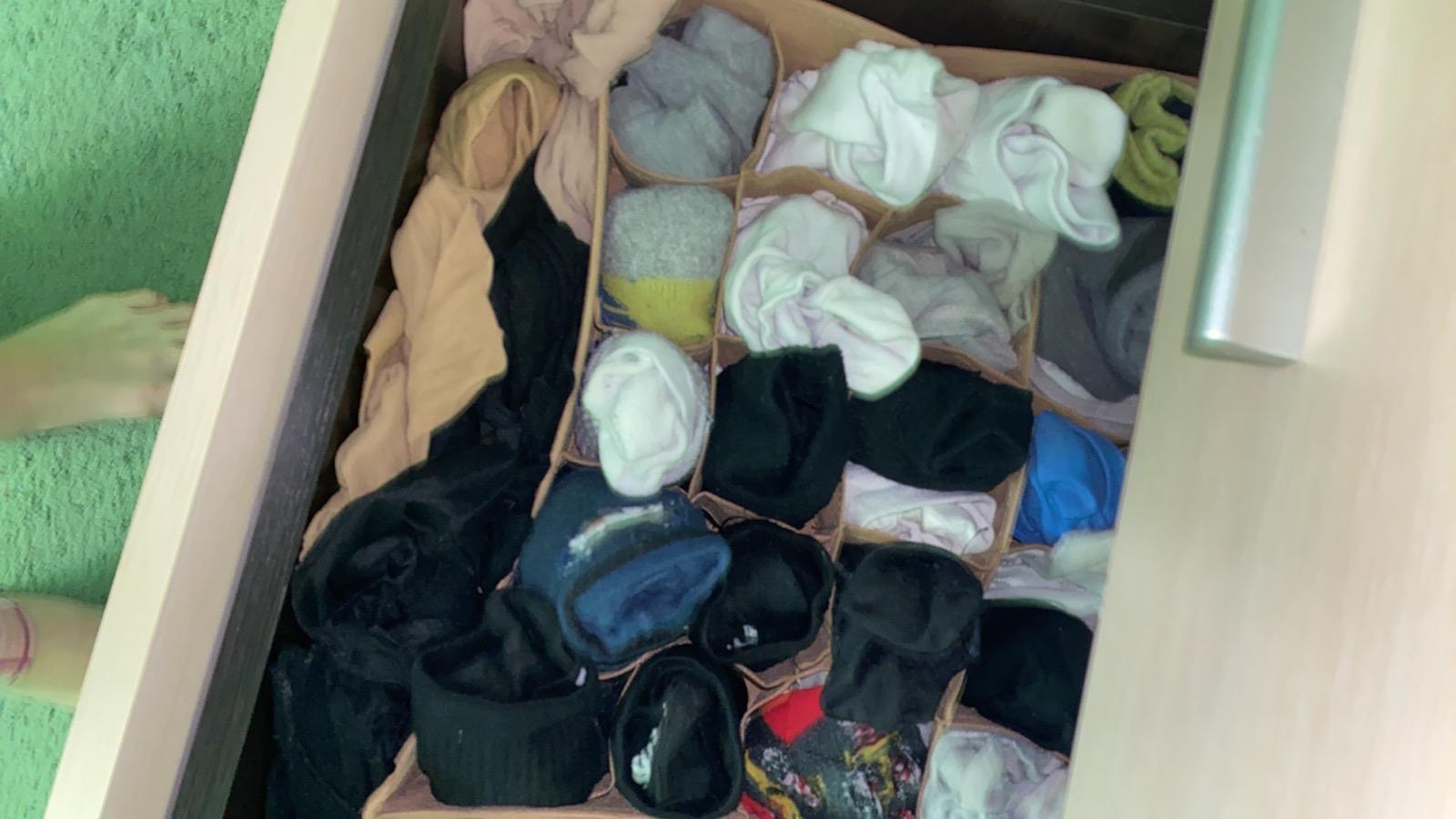 Фото: Органайзер текстильний OGR1на 20 комірок для шкарпеток 35х28х8 см Бежевий, надіслане покупцем Эльвира Органайзер текстильний OGR1на 20 комірок для шкарпеток 35х28х8 см Бежевий у реальних умовах використання від покупця Эльвира.