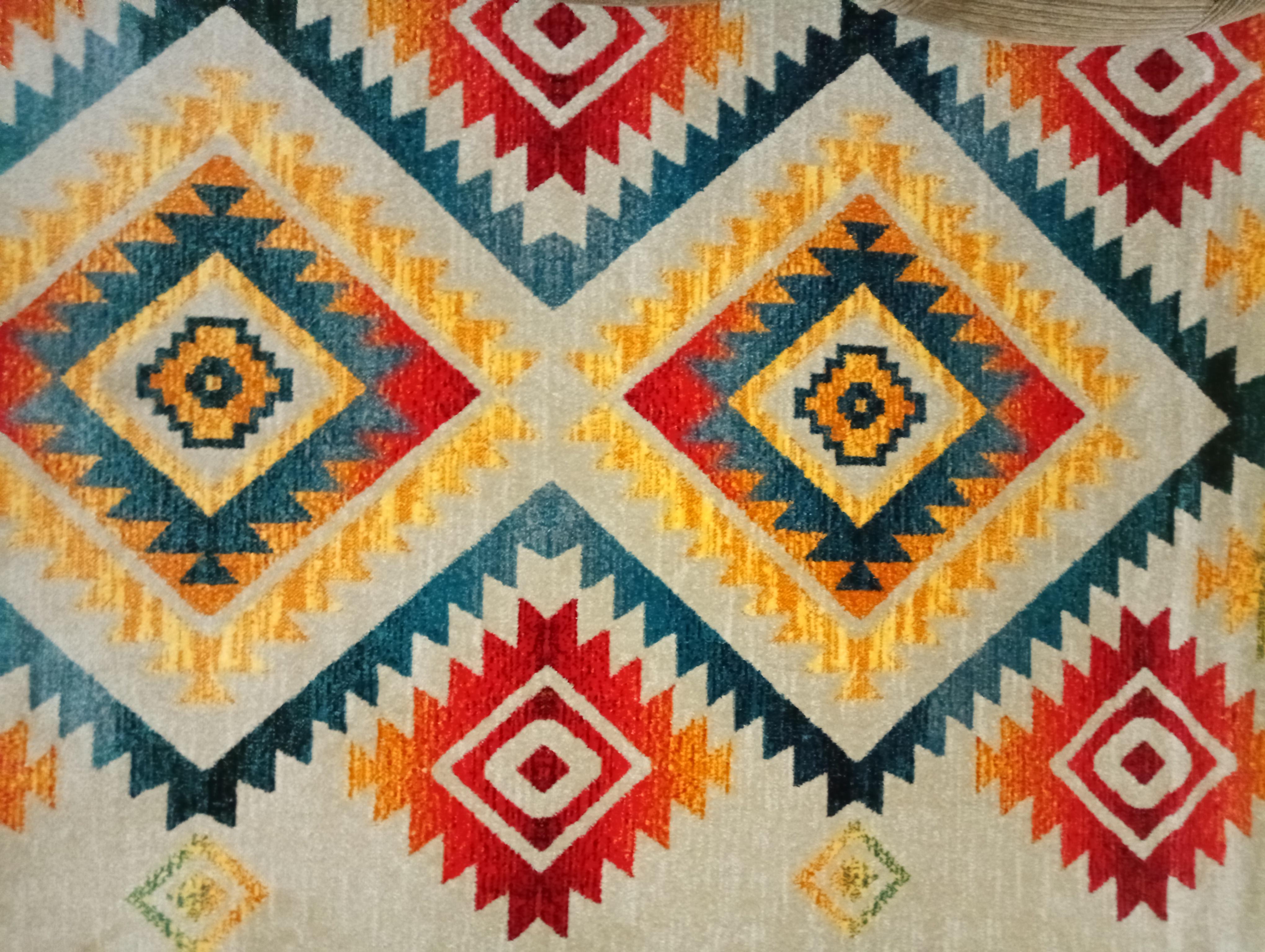 Ковер Karat Carpet Kolibri 0.80x1.50 (11809/120) в реальных условиях использования от покупателя Вікторія.