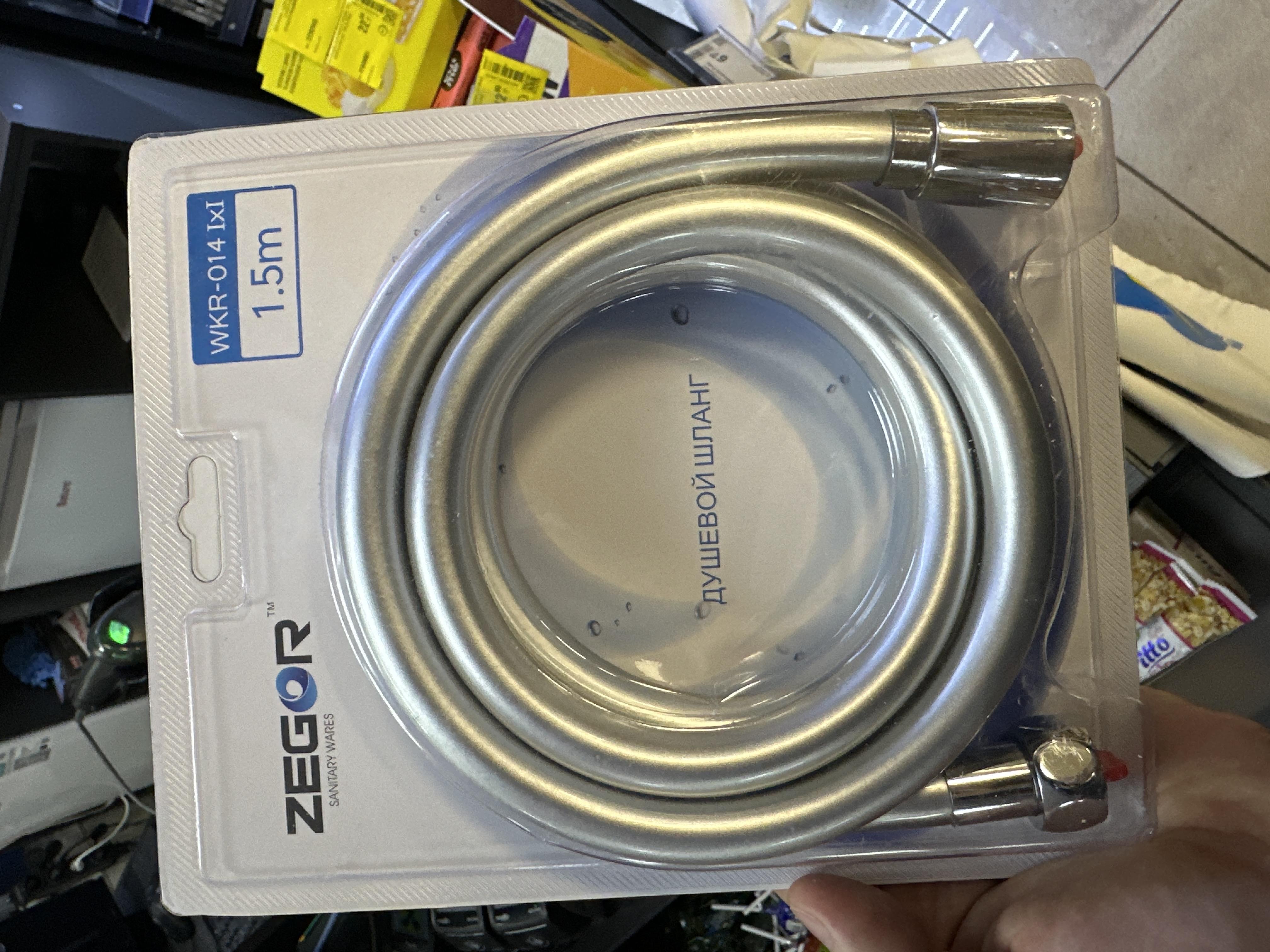 Шланг для душу силіконовий Aquavita зі стандартним різьбленням 1/2" 150 см Silver (442964381) у реальних умовах використання від користувача Юрий.