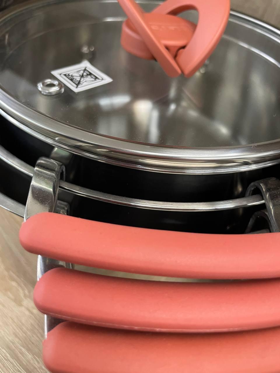 Набір посуду Tefal 6 предметів Opti'Space G720S674 у реальних умовах використання від користувача Яна  Пининчук.