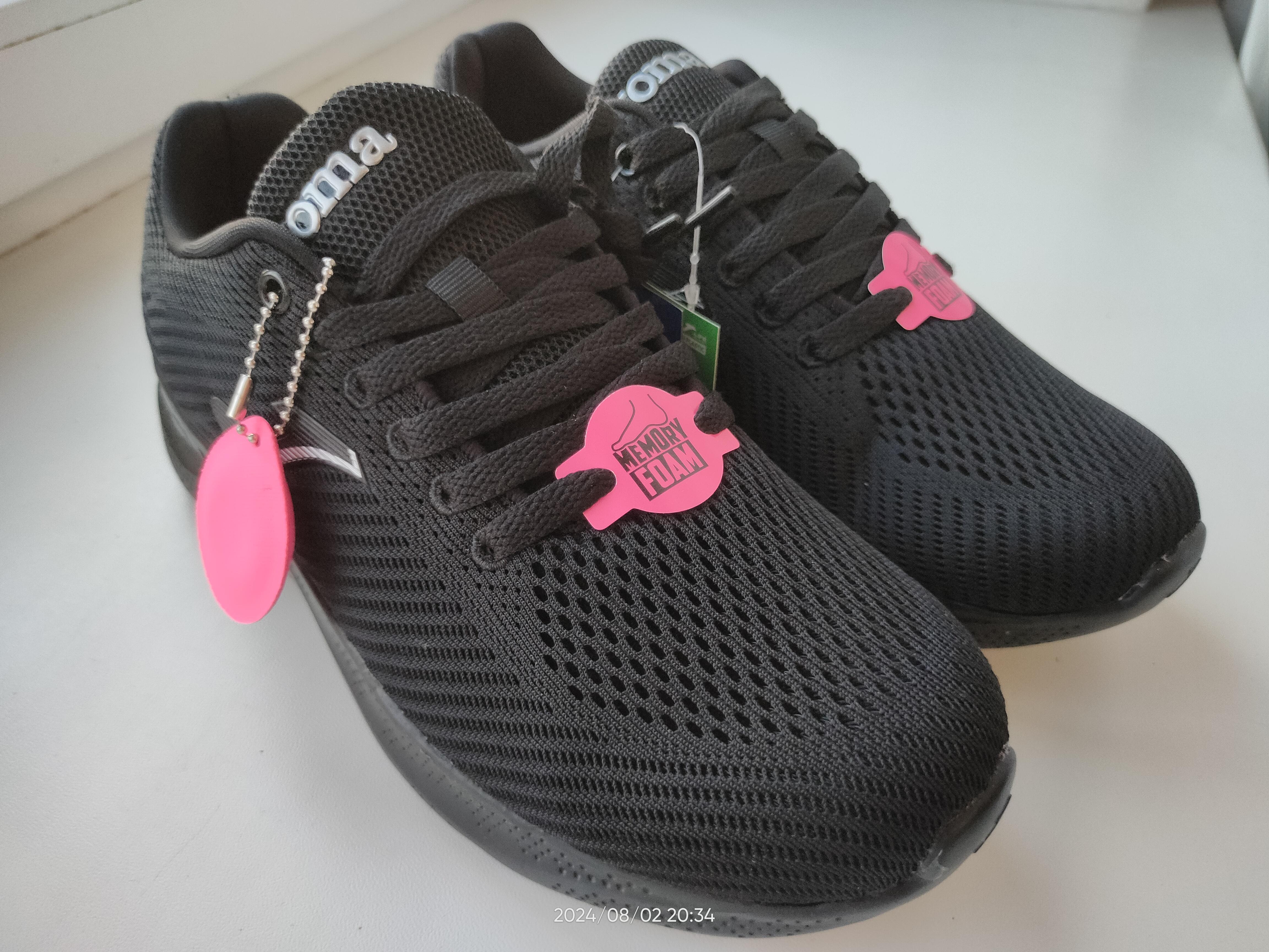 Кроссовки женские демисезонные Joma CCORLS2421 р.41 черные в реальных условиях использования от покупателя Александр.