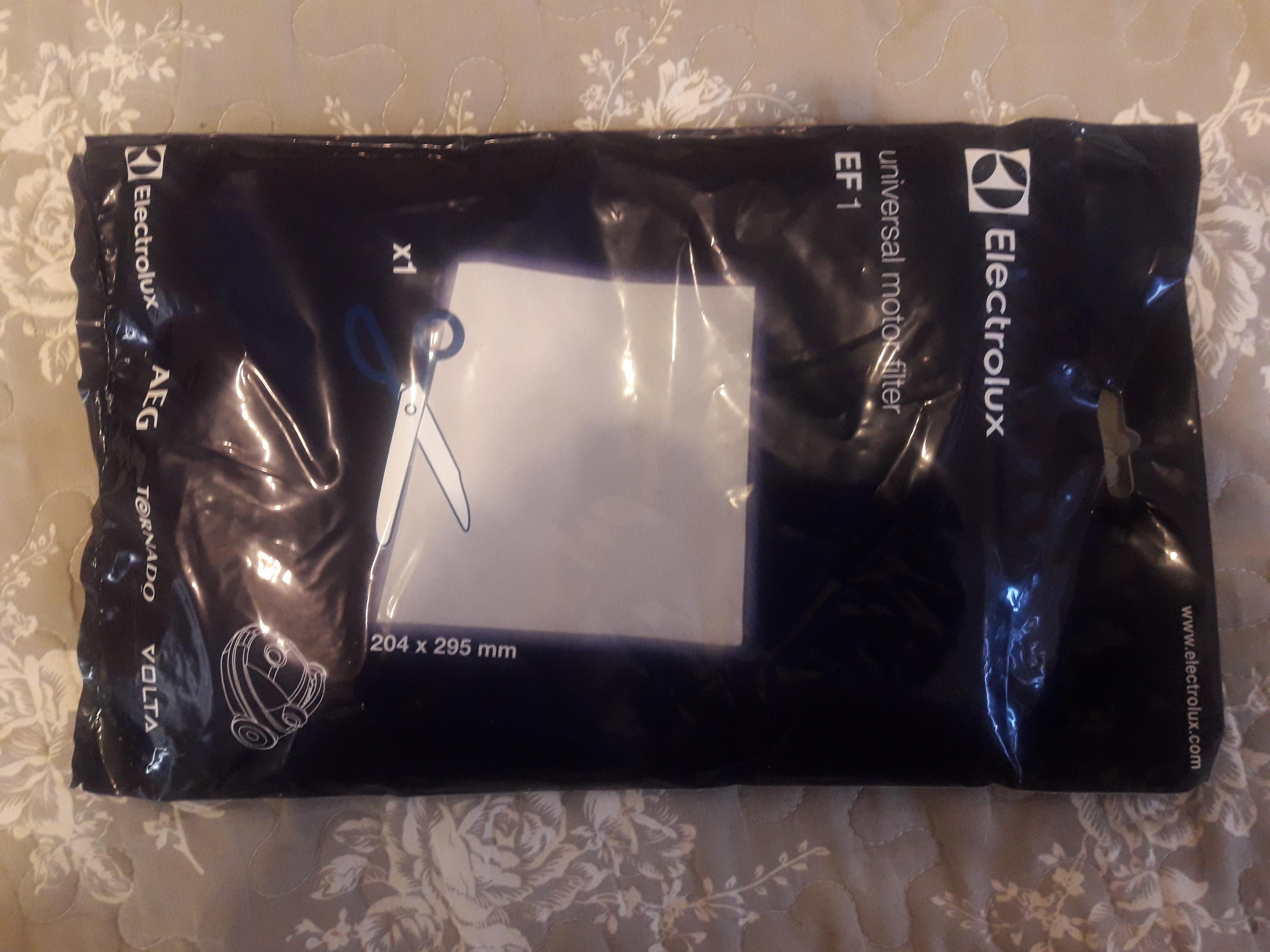 Фильтр для пылесоса Electrolux EF1 в реальных условиях использования от покупателя Олена.