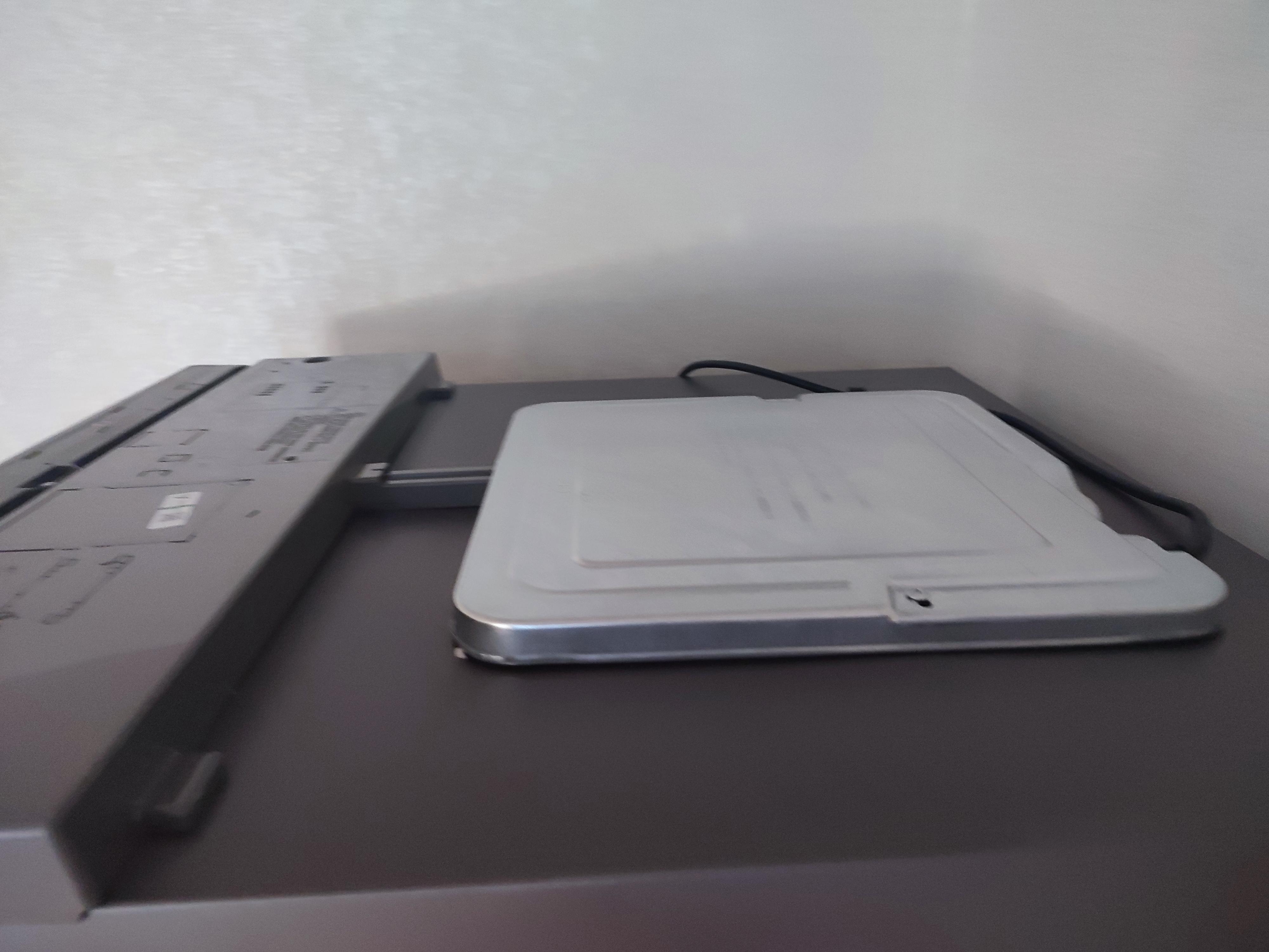 Холодильник Samsung RB38T676FSA/UA у реальних умовах використання від користувача Світлана.