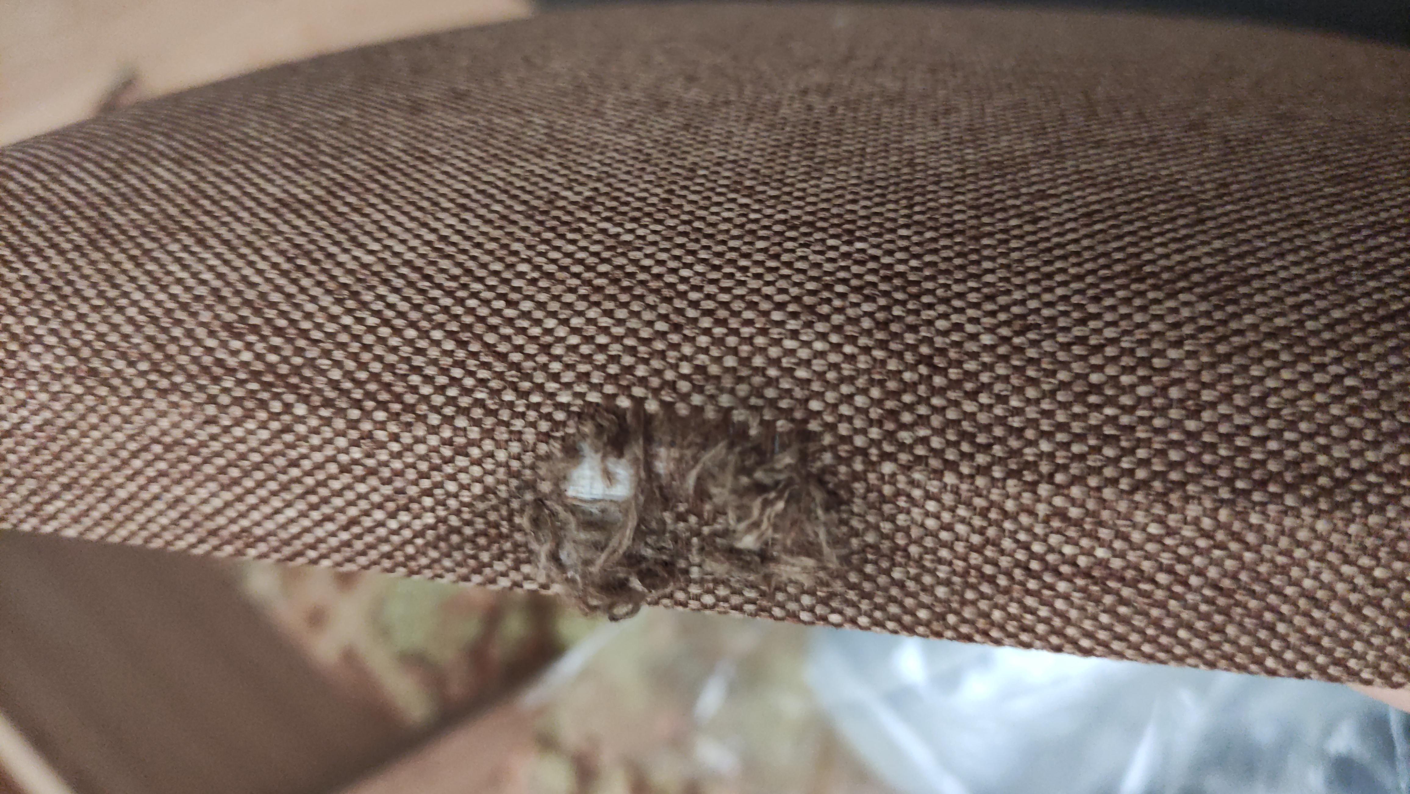 Фото: Пуф Еверест Соната Дуб Сонома (EVR-2233), надіслане користувачем Ганна Пуф Еверест Соната Дуб Сонома (EVR-2233) у реальних умовах використання від користувача Ганна.