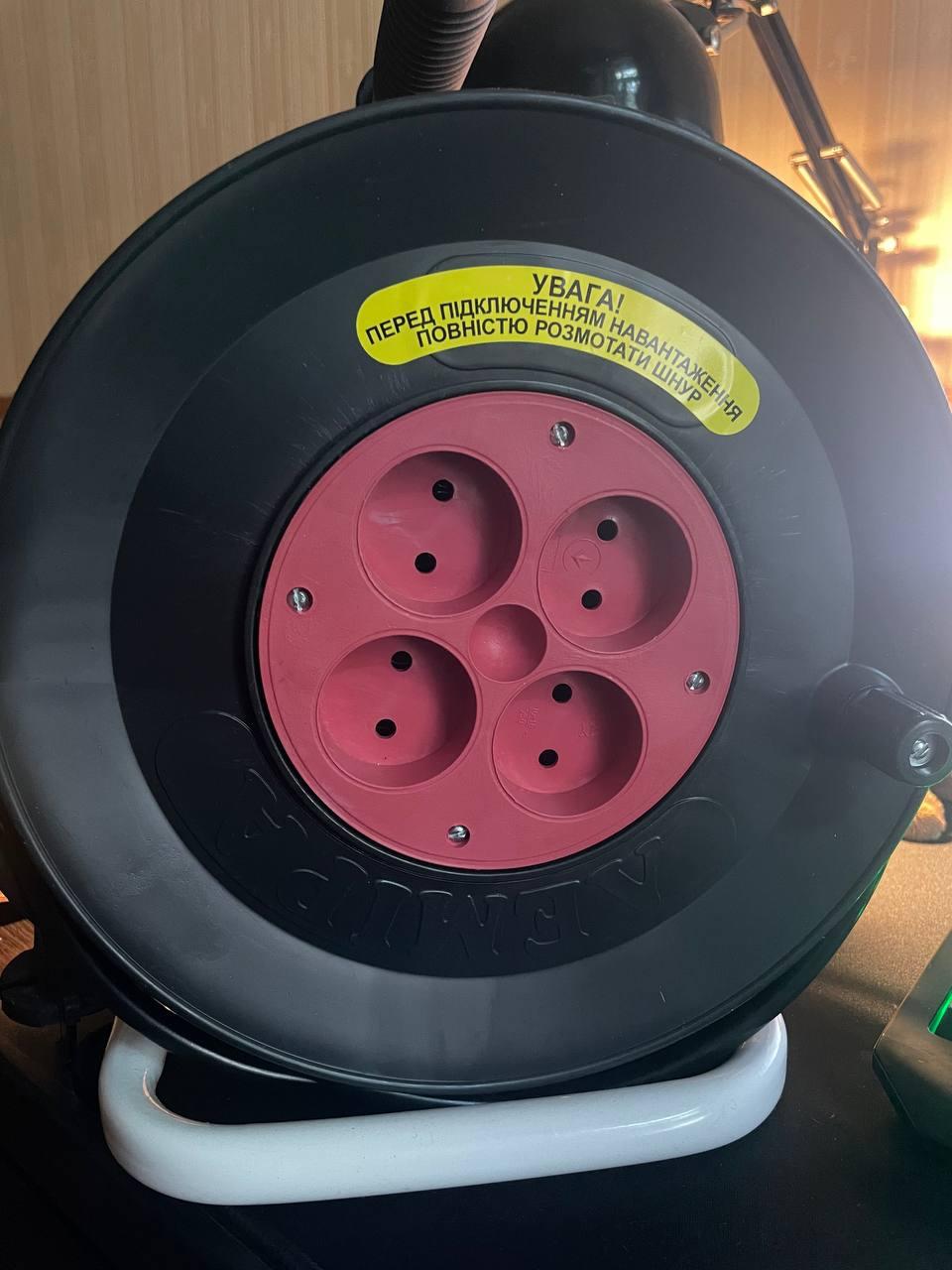 Фото: Удлинитель на катушке Леміра ПВС 2х2,5 30 м (1395911548), отправлено покупателем Реіл Удлинитель на катушке Леміра ПВС 2х2,5 30 м (1395911548) в реальных условиях использования от покупателя Реіл.