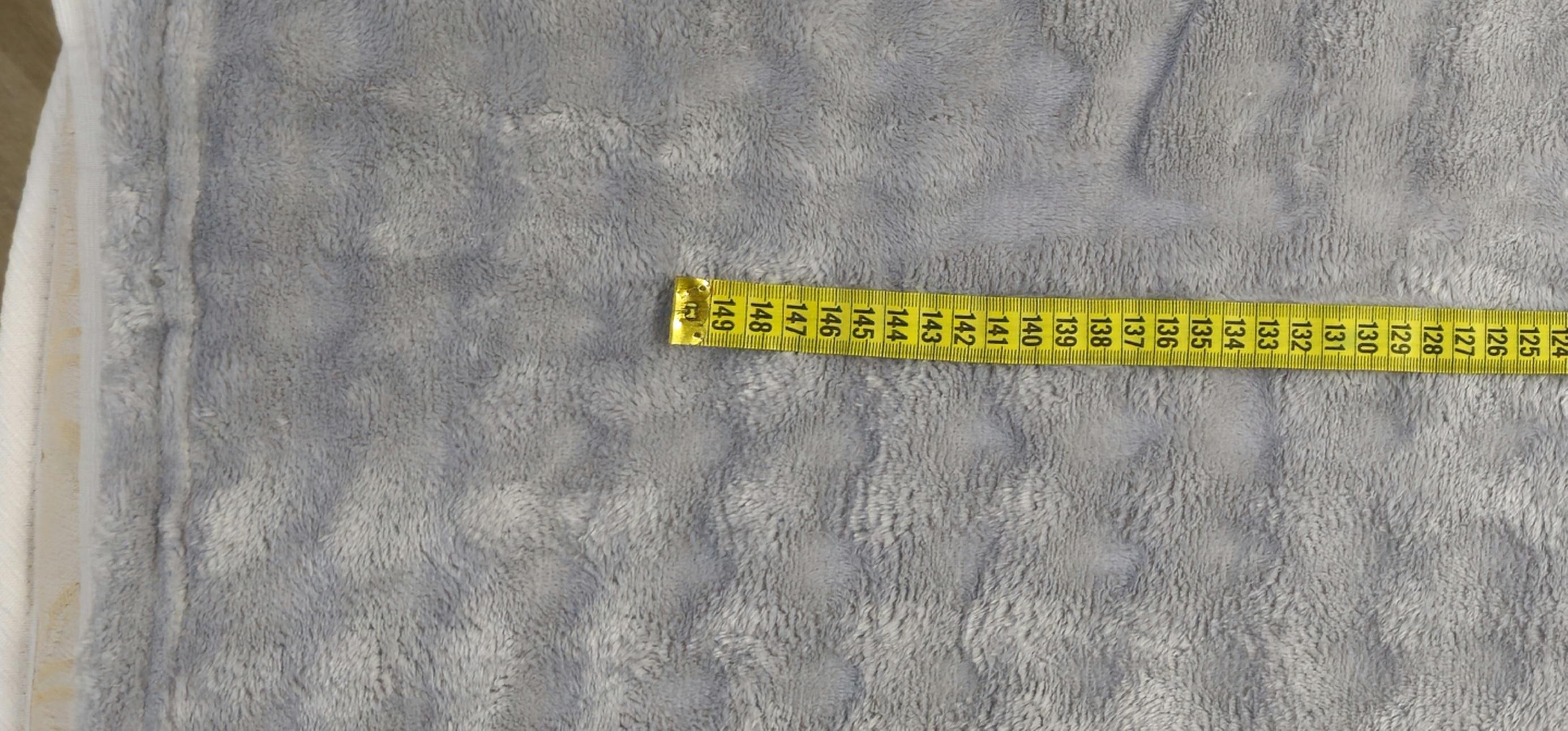 Плед велюровая классика двуспальная 180х200 см Светло-серый (87267) в реальных условиях использования от покупателя Екатерина Вдовина.