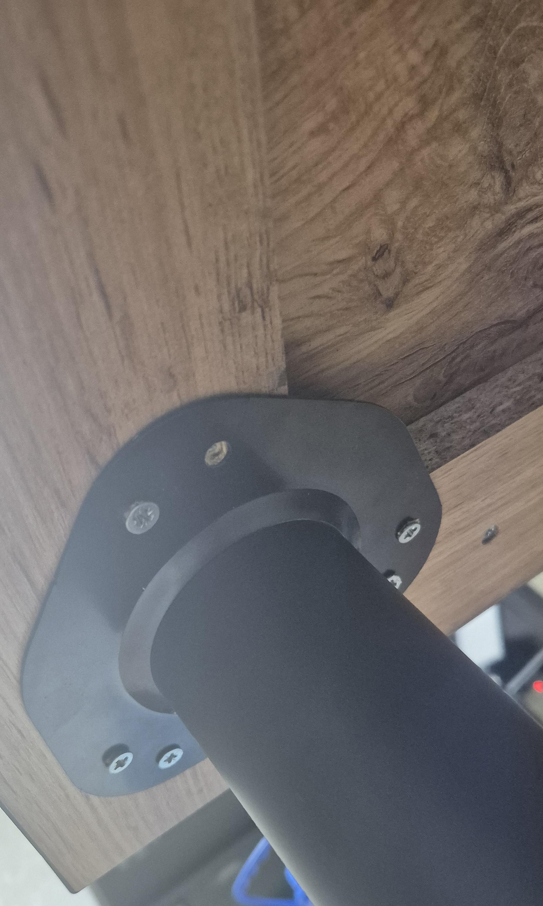 Фото: Стіл кухонний Єко36 1400х800х730 мм Дуб тахо/Чорний, надіслане покупцем Олександр Стіл кухонний Єко36 1400х800х730 мм Дуб тахо/Чорний у реальних умовах використання від покупця Олександр.