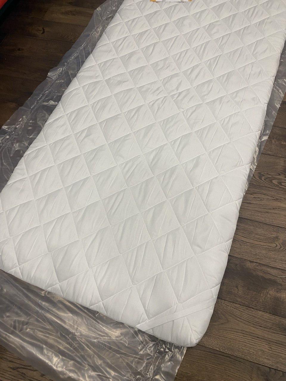 Фото: Матраc-топпер тонкий Favor 150x190 см (1000000401-150190), отправлено пользователем Bіктор та Ольга Матраc-топпер тонкий Favor 150x190 см (1000000401-150190) в реальных условиях использования от пользователя Bіктор та Ольга.