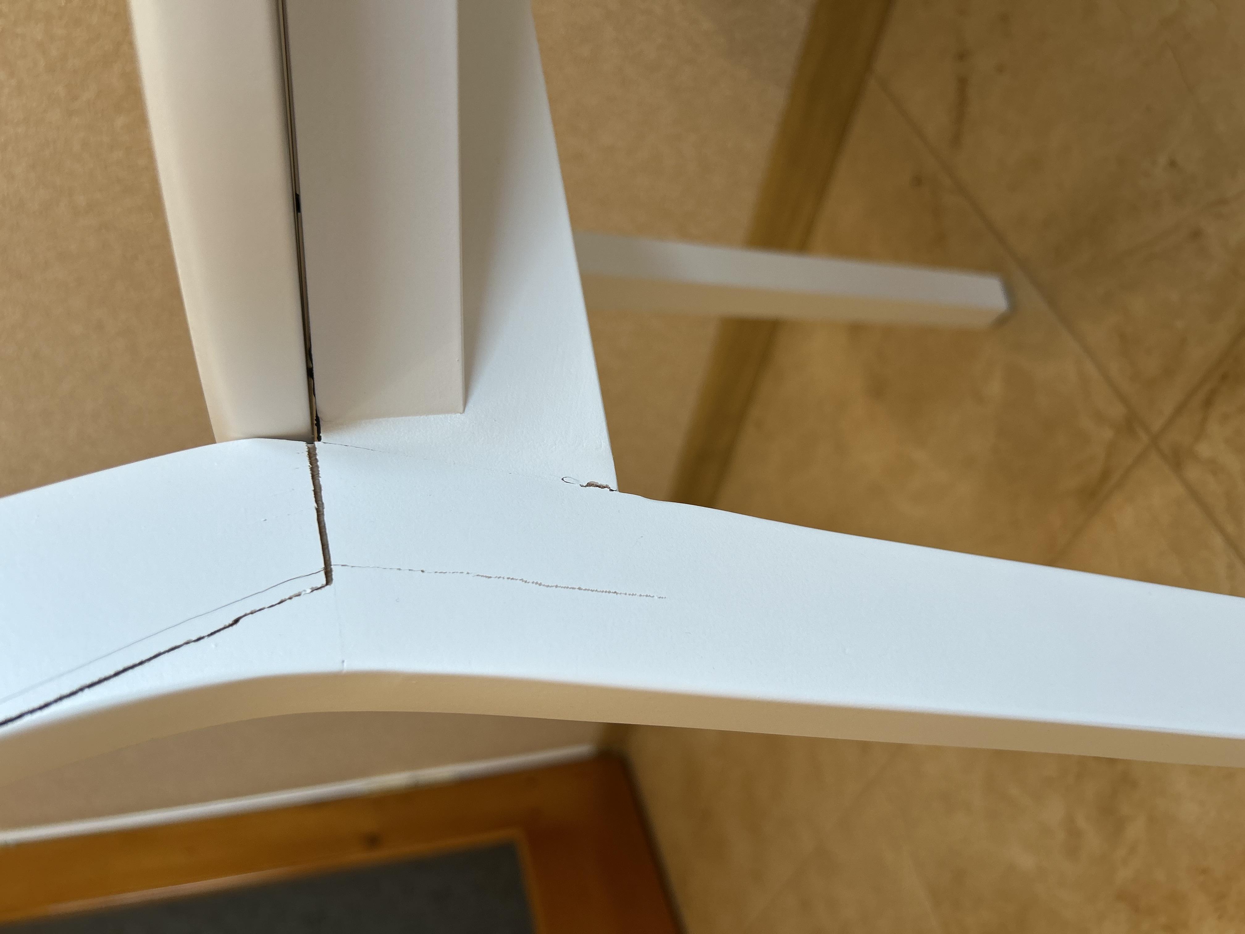 Фото: Стілець обідній Скіф МП Дана-МВ /білий, надіслане покупцем Марʼяна Стілець обідній Скіф МП Дана-МВ /білий у реальних умовах використання від покупця Марʼяна.