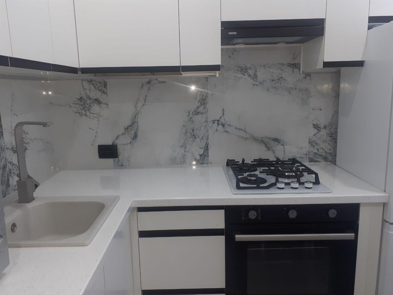 Плитка INTER GRES Favore grey 85 071/L 60х60 см в реальных условиях использования от покупателя Юрій.