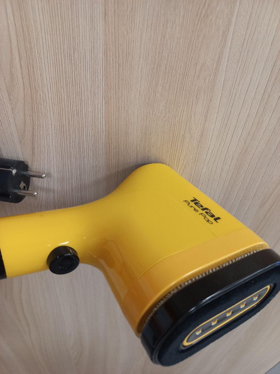 Фото: Отпариватель ручной Tefal Pure Pop DT2026E1, отправлено пользователем Юлія Отпариватель ручной Tefal Pure Pop DT2026E1 в реальных условиях использования от пользователя Юлія.