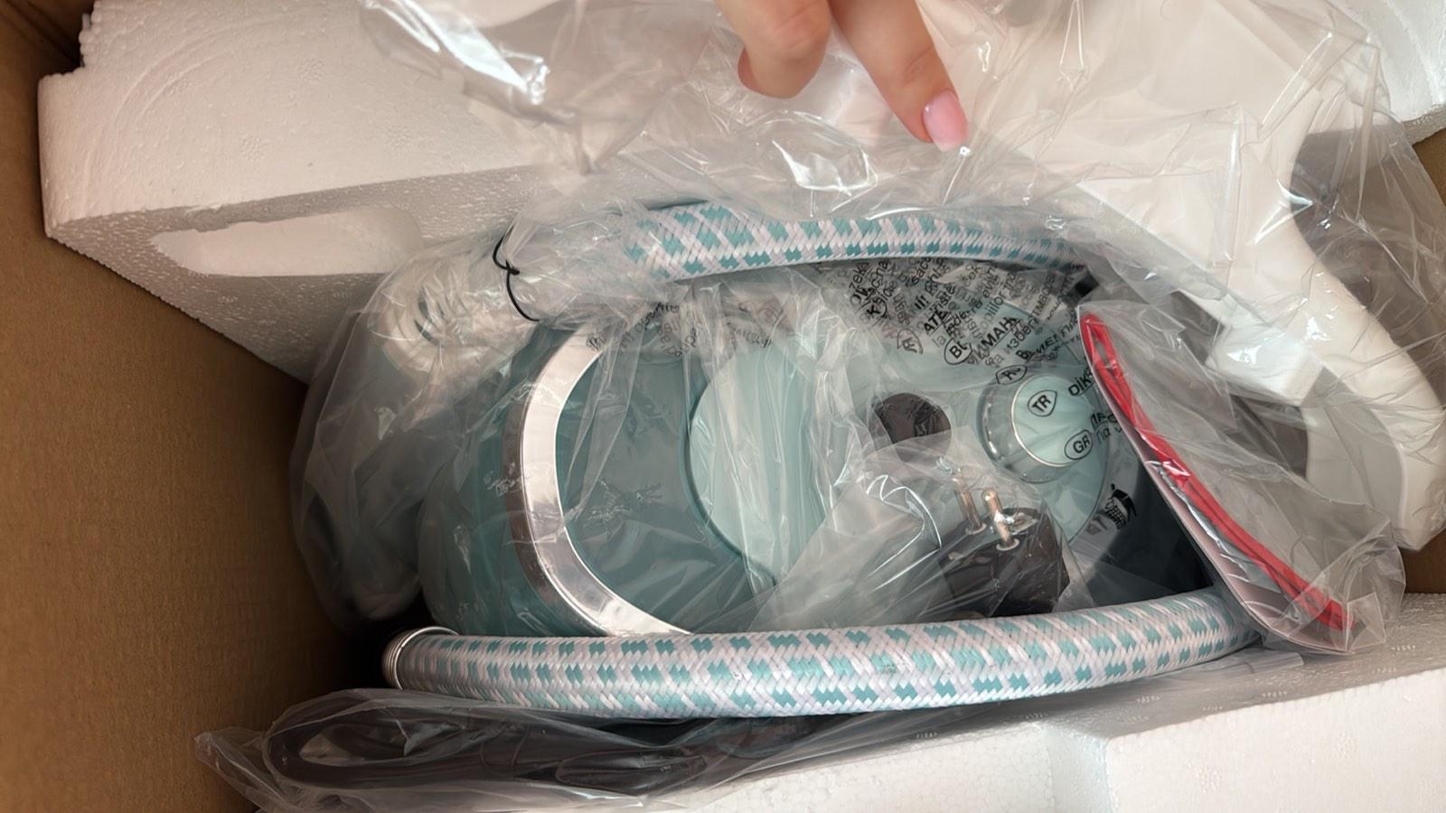 Отпариватель вертикальный Zepline ZP-129 для одежды стационарный напольный с вешалкой и доской 3000 W в реальных условиях использования от покупателя Альона.