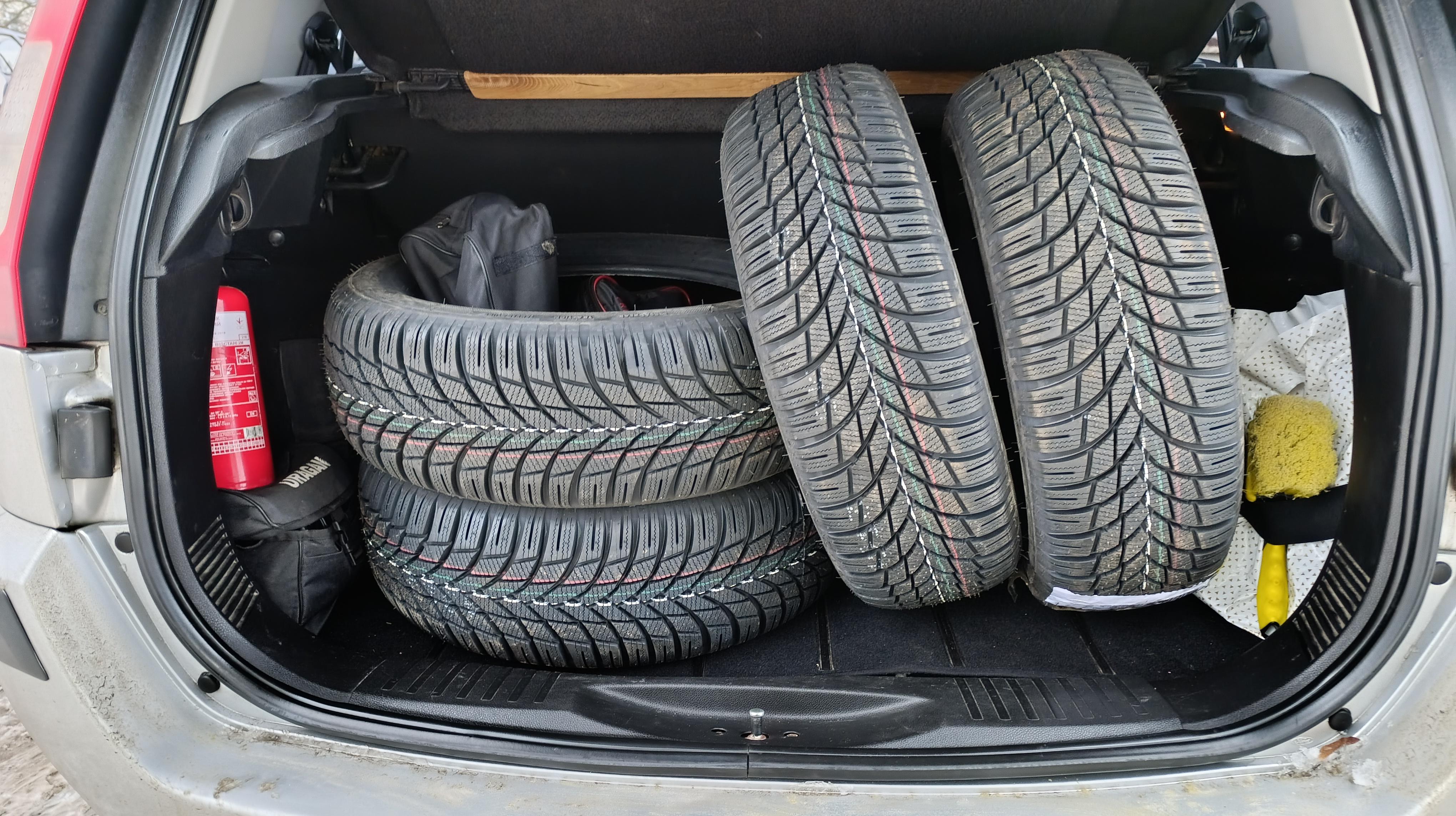 Шина Austone Skadi Sp-901 195/60 R15 88 H нешипованая зима в реальных условиях использования от покупателя Гудим.