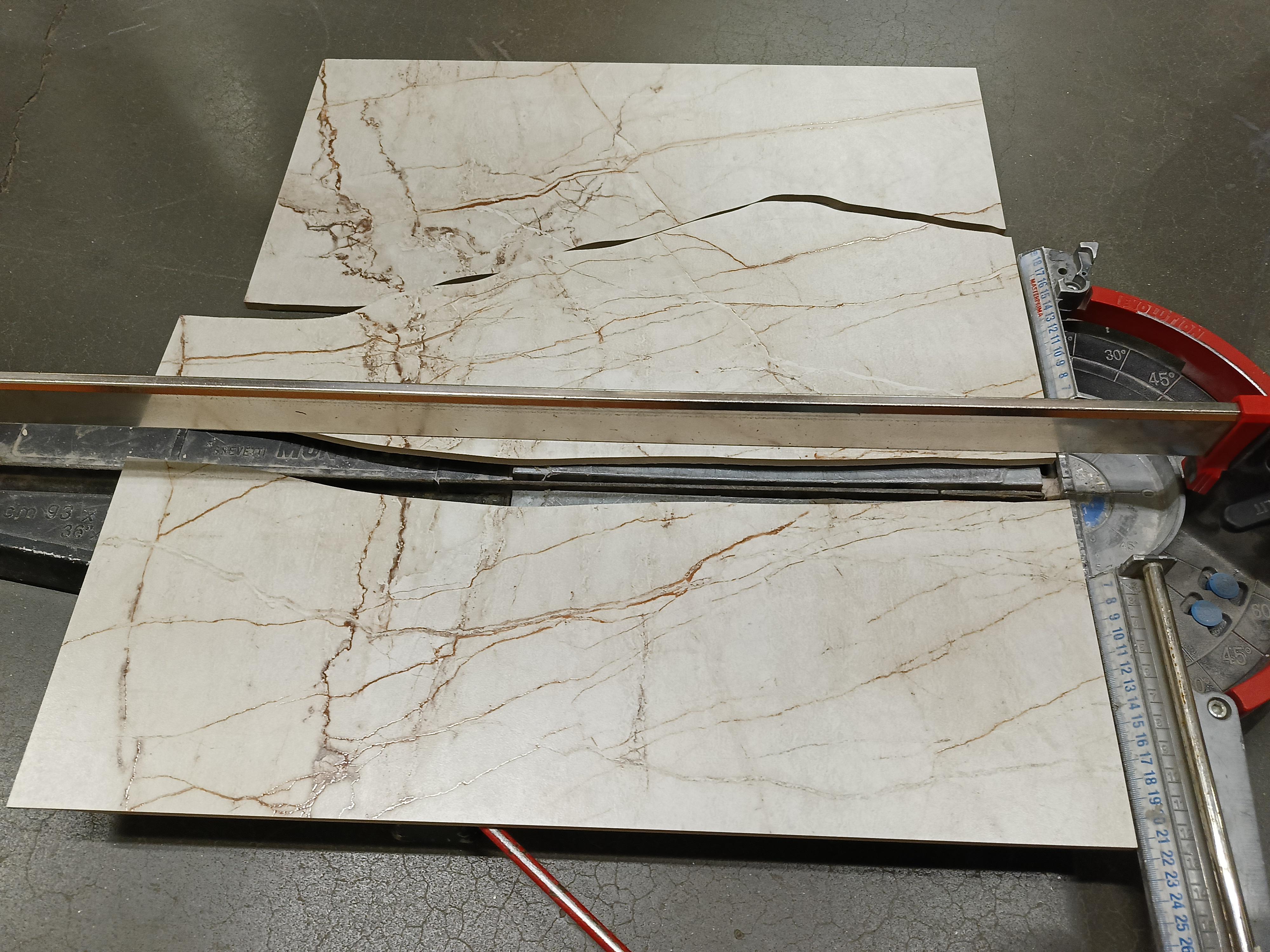 Плитка INTER GRES Trinity бежевый светлый 60x60/ 175 021 в реальных условиях использования от пользователя Віктор.