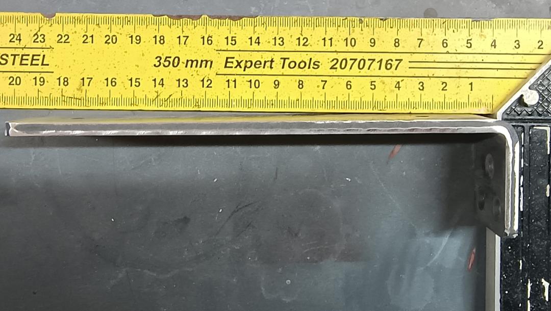 Фото: Кронштейн для полок Profstal Гефест 190, отправлено покупателем Сергей Кронштейн для полок Profstal Гефест 190 в реальных условиях использования от покупателя Сергей.