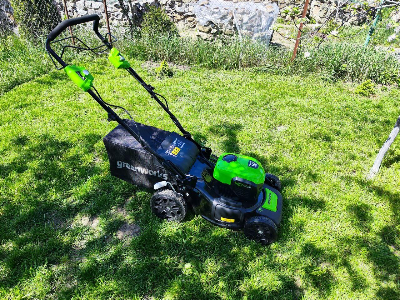 Газонокосарка акумуляторна Greenworks GD40LM46SPK4 з АКБ/ЗП у реальних умовах використання від користувача Віктор.