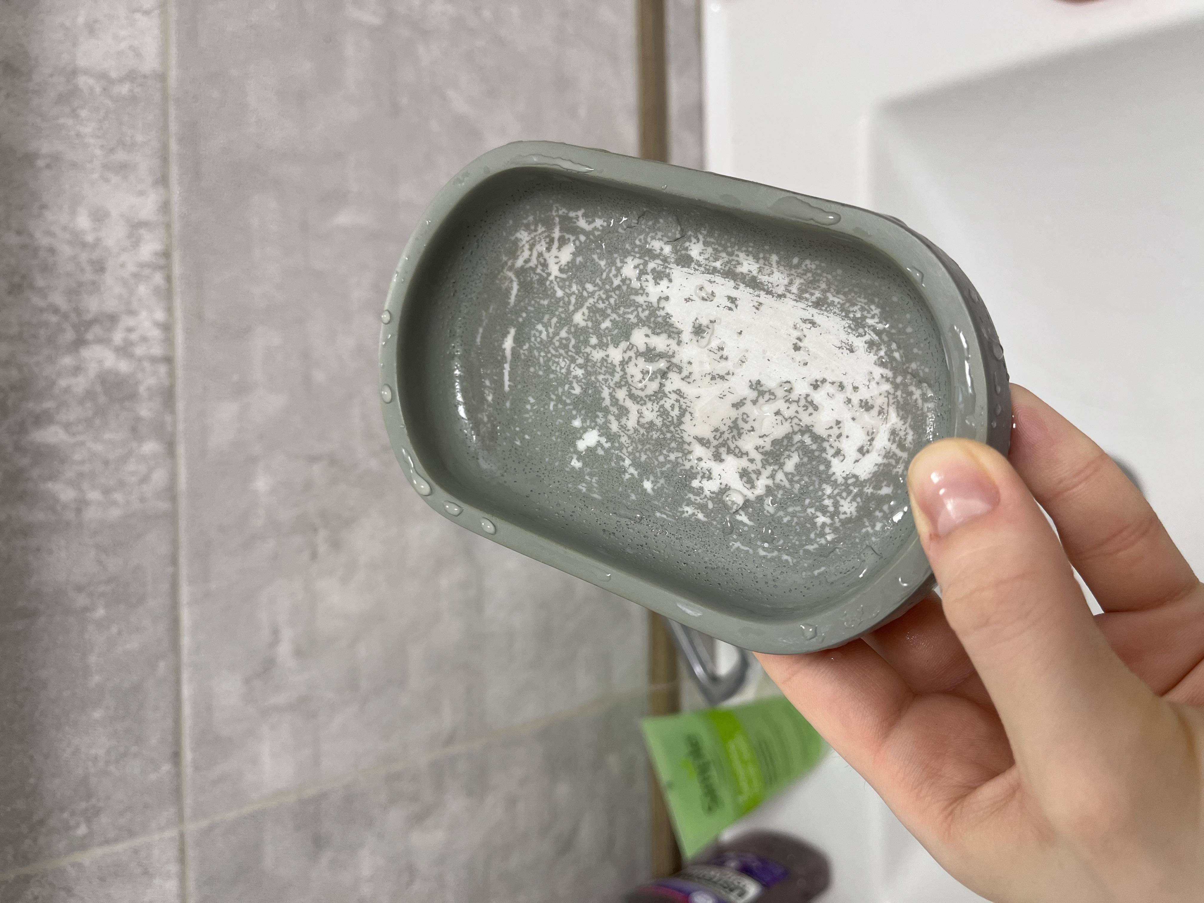 Мыльница Trento Push (54607) в реальных условиях использования от пользователя Христина.