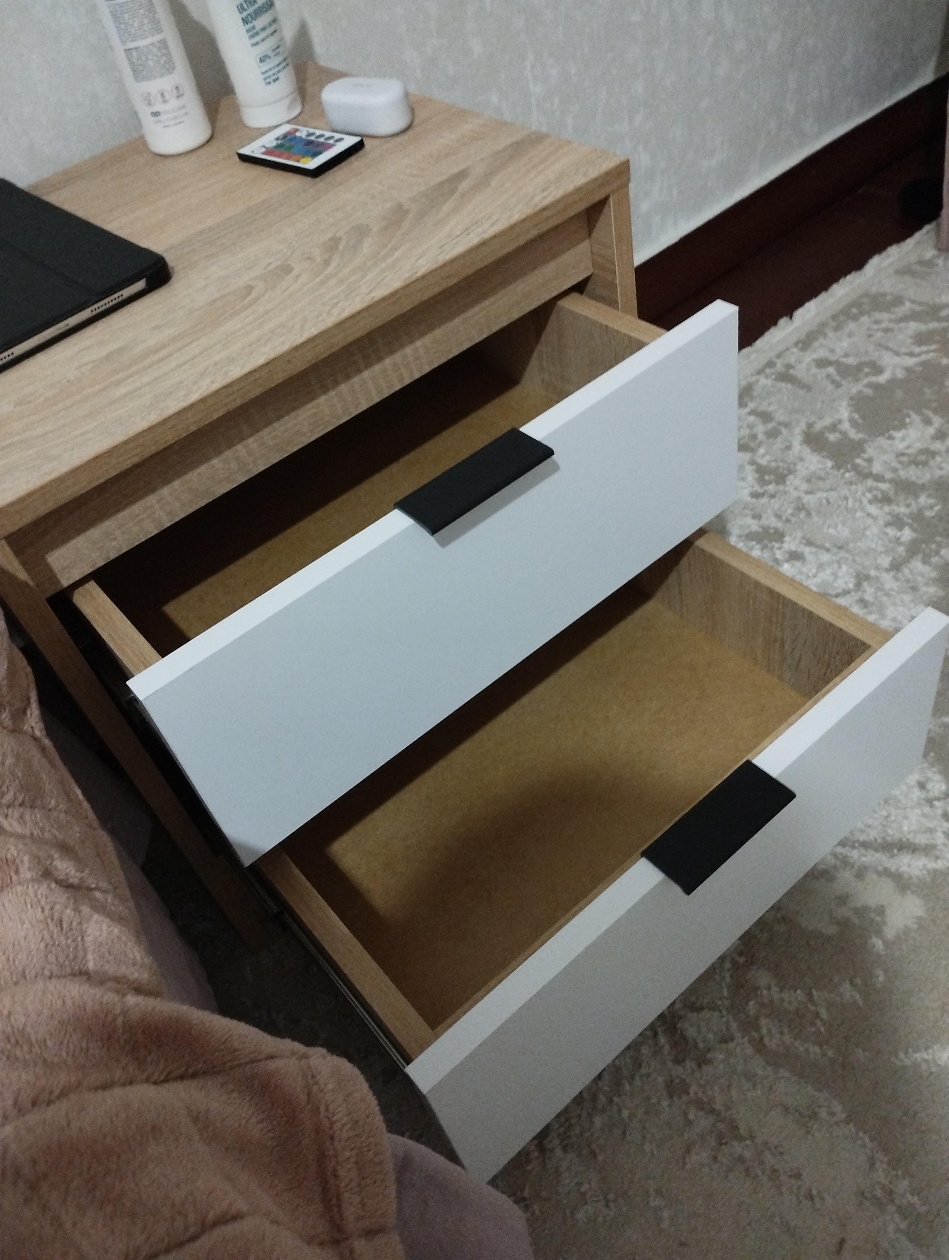 Фото: Тумба прикроватная Сити-450 Эверест 452х380х442 мм Дуб сонома/Графитовый (EVR-20727.02), отправлено покупателем Катерина Завалій Тумба прикроватная Сити-450 Эверест 452х380х442 мм Дуб сонома/Графитовый (EVR-20727.02) в реальных условиях использования от покупателя Катерина Завалій.