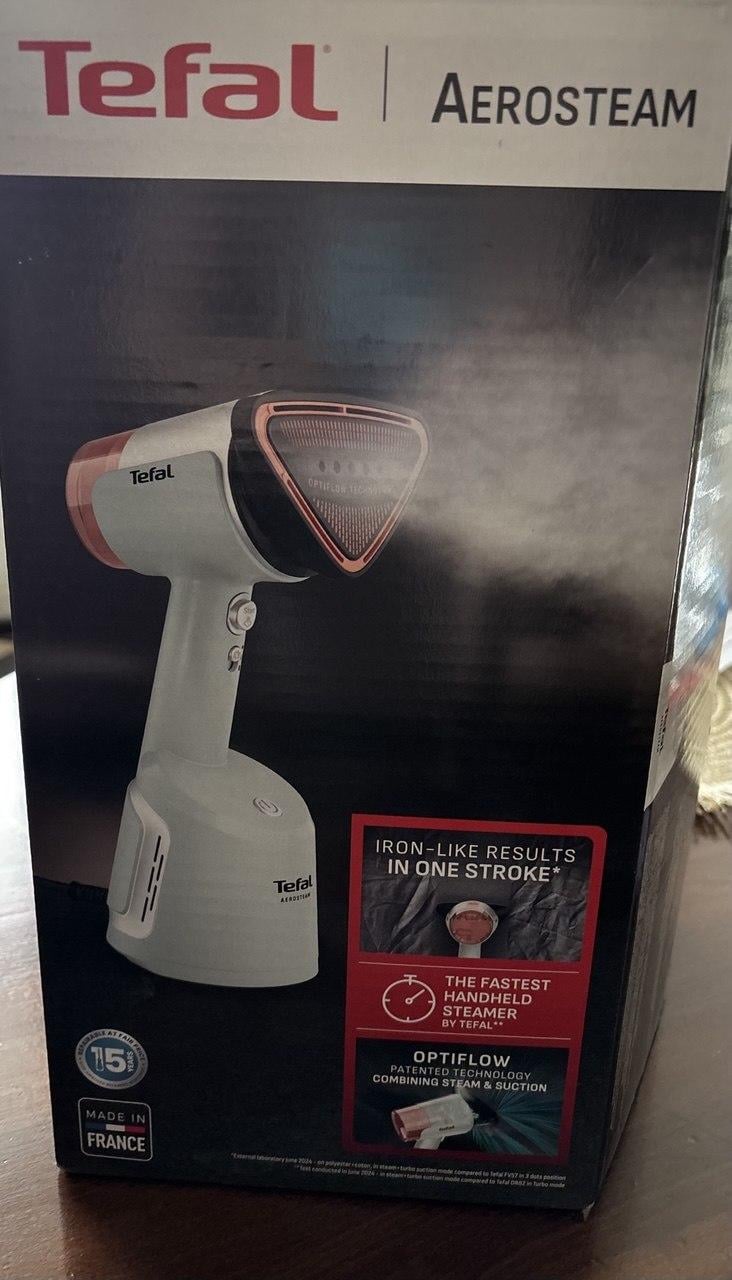 Отпариватель ручной Tefal AeroSteam DT9814F0 в реальных условиях использования от пользователя Ніна Павлюк.